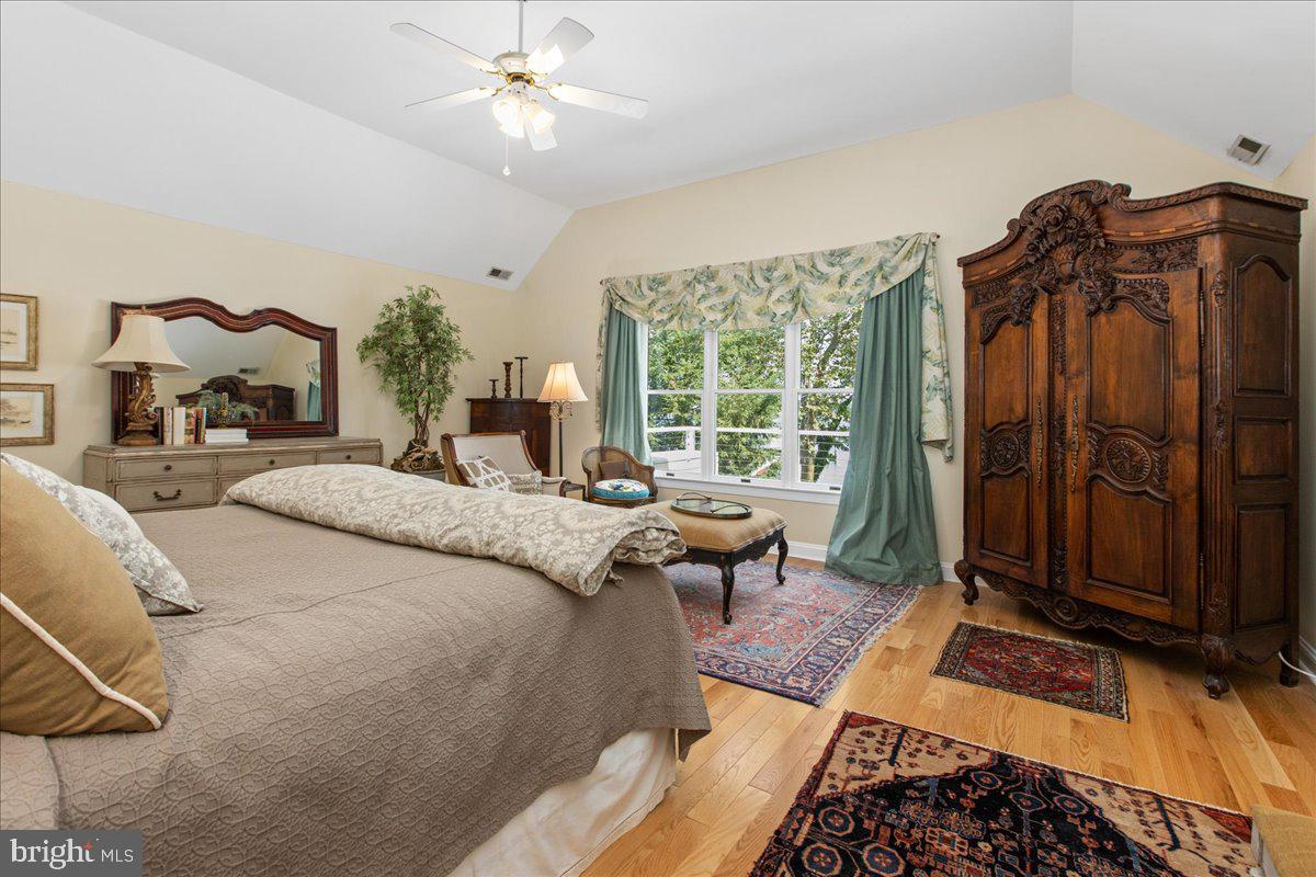 CHANDLER POINT - Residential