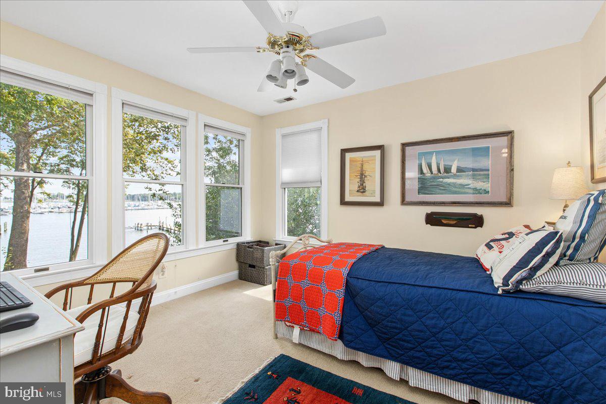 CHANDLER POINT - Residential