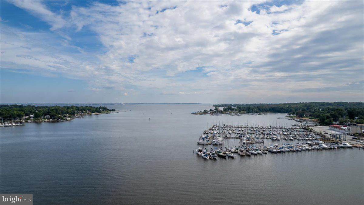 CHANDLER POINT - Residential