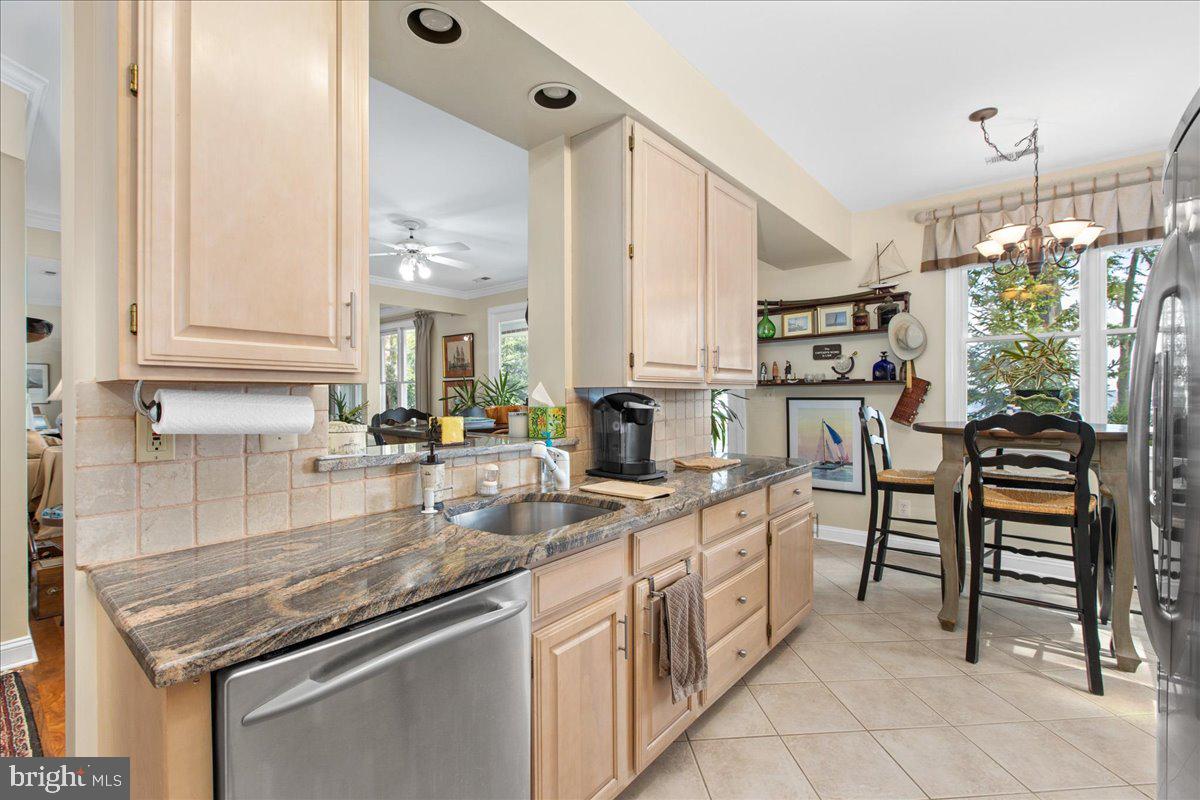 CHANDLER POINT - Residential