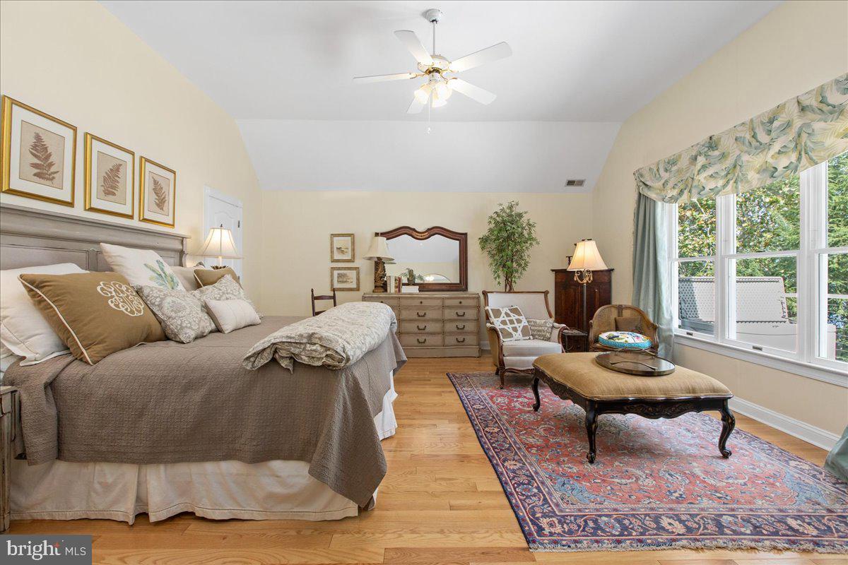 CHANDLER POINT - Residential