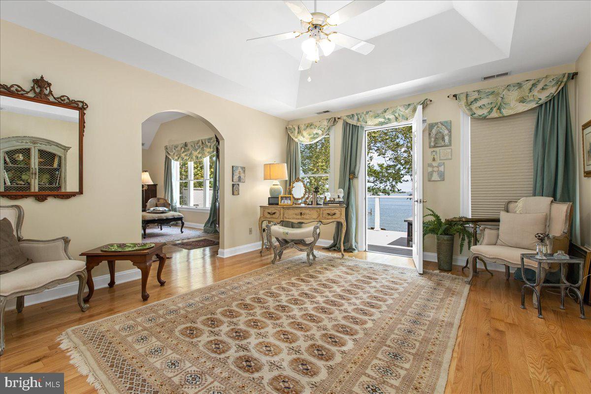 CHANDLER POINT - Residential