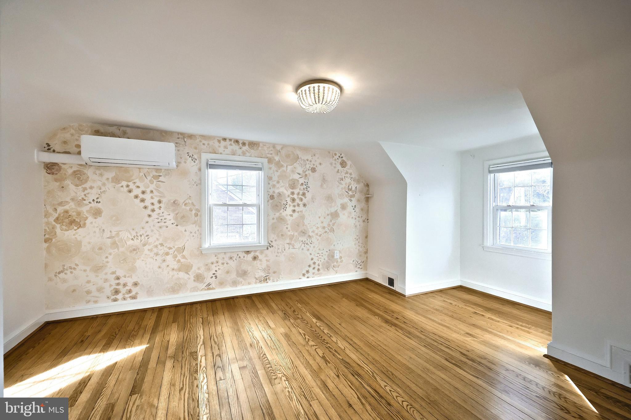 HILLCROFT - Residential