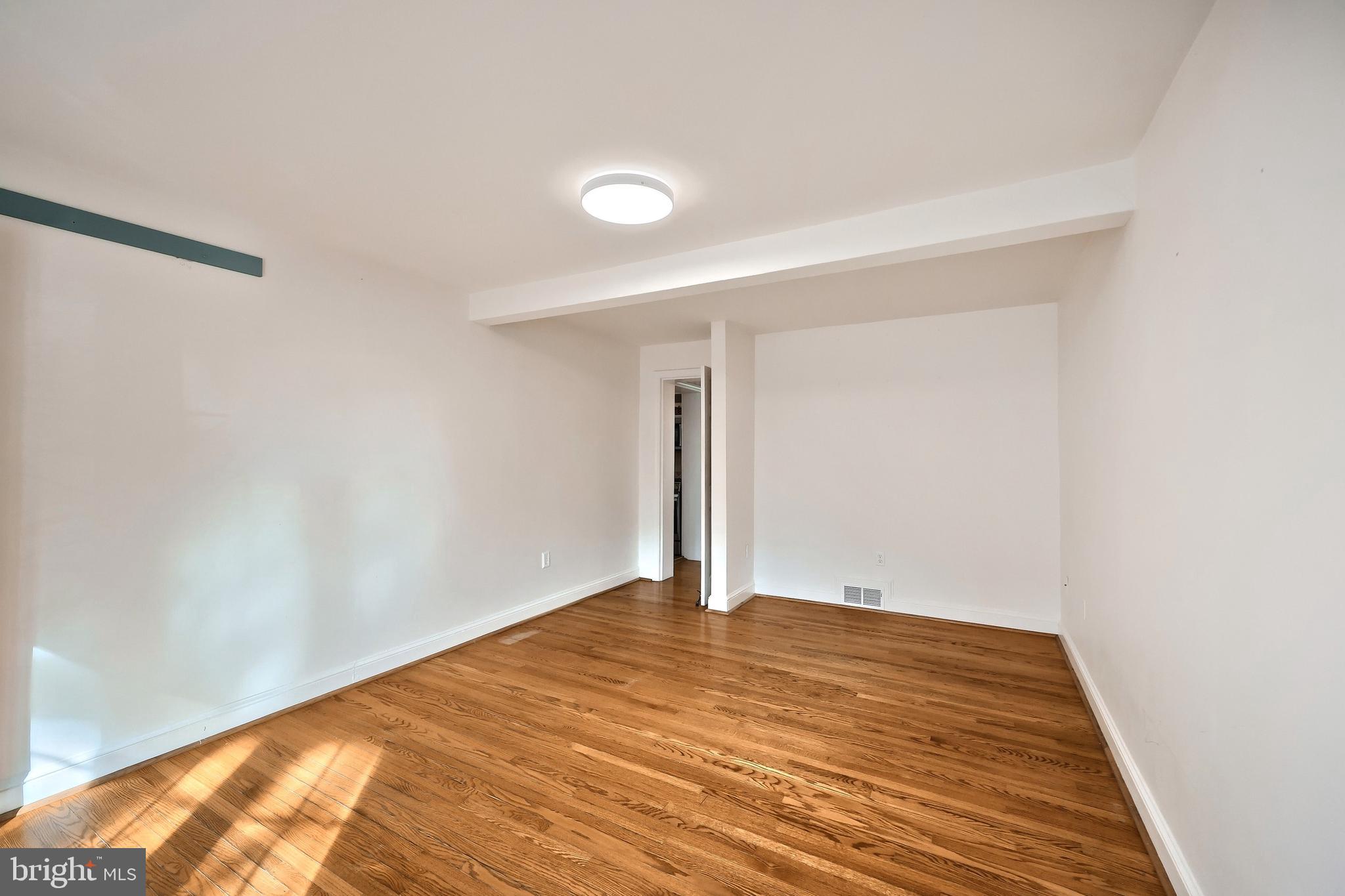 HILLCROFT - Residential