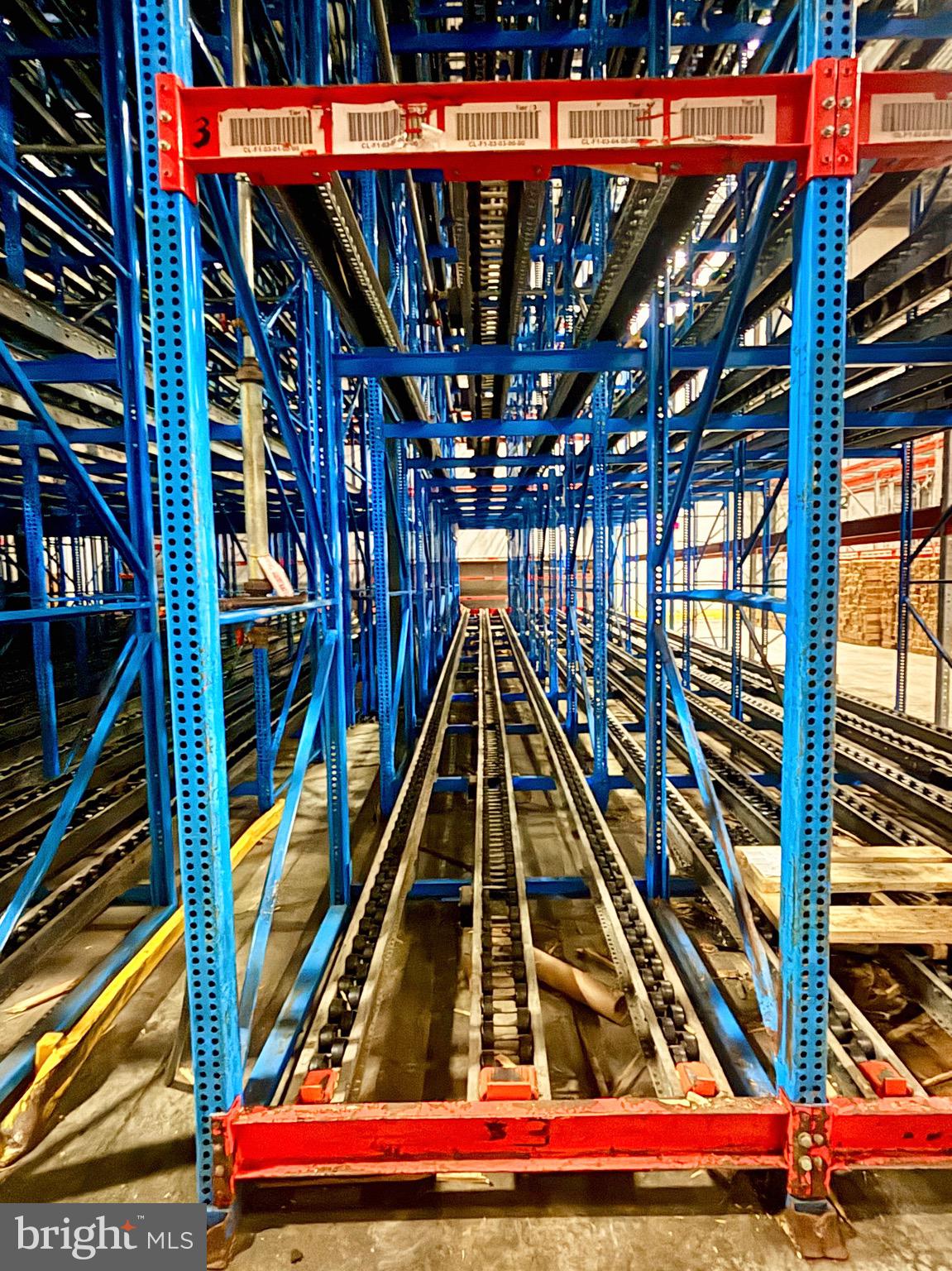 WEST END LANCASTER - Commercial Lease