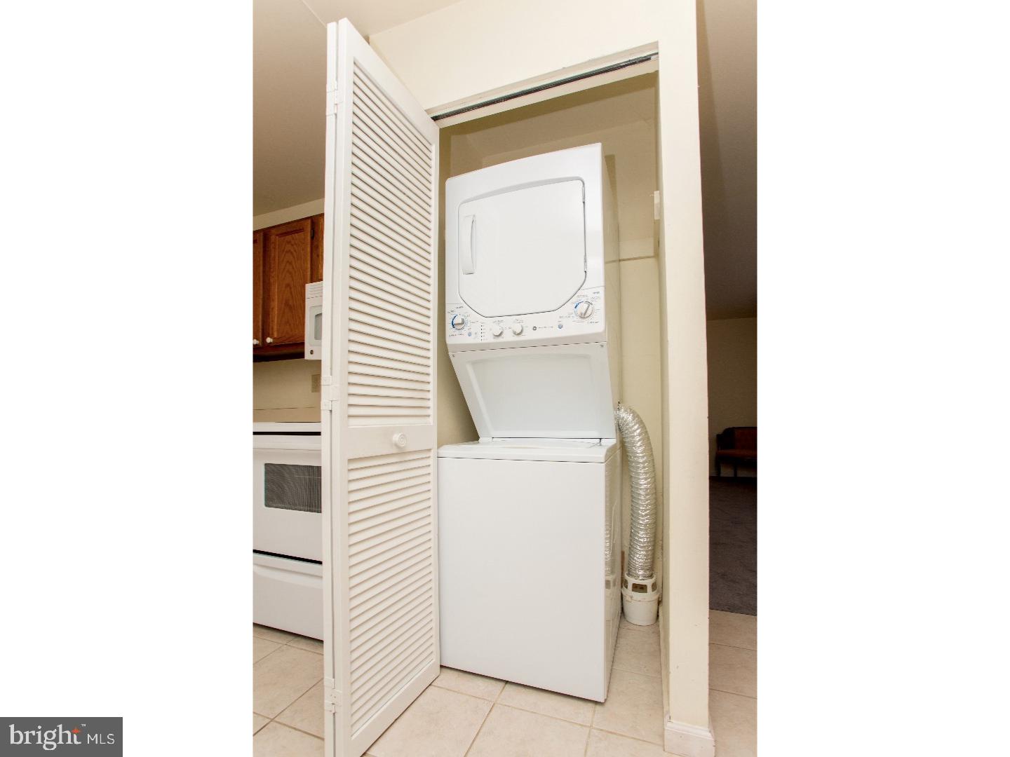 VALLEY HOUSE - Residential