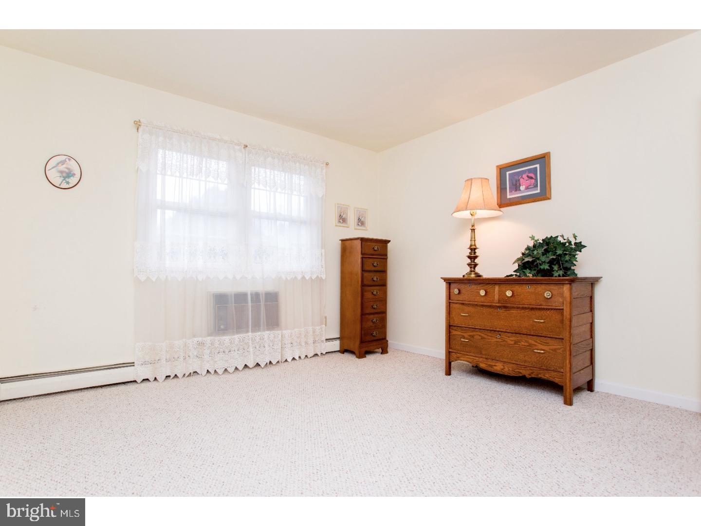 VALLEY HOUSE - Residential