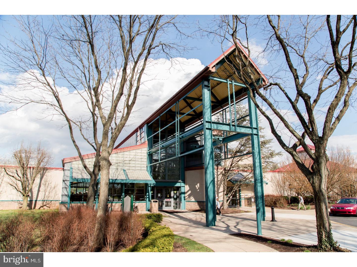 VALLEY HOUSE - Residential