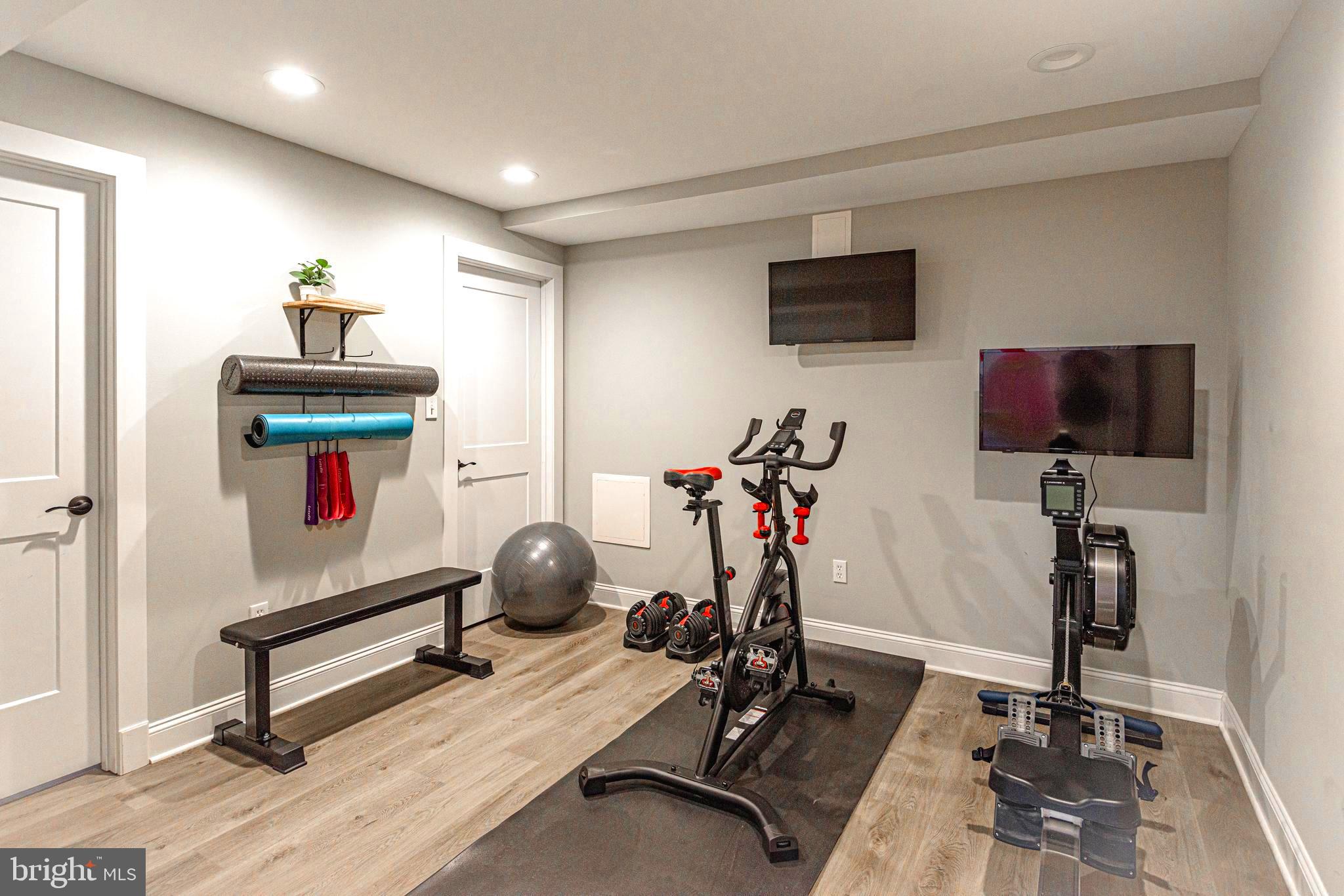 FREELAND - Residential