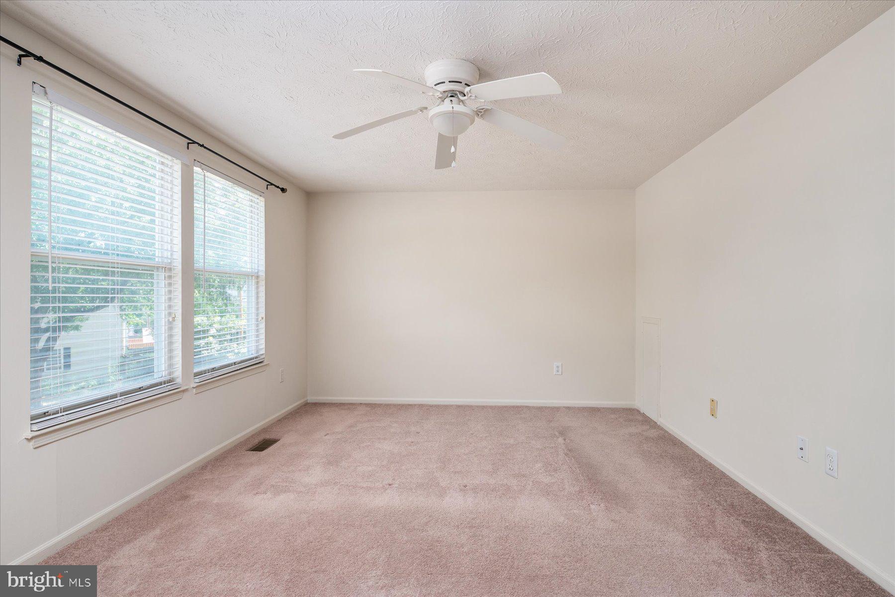 RIDGEVIEW ESTATES - Residential