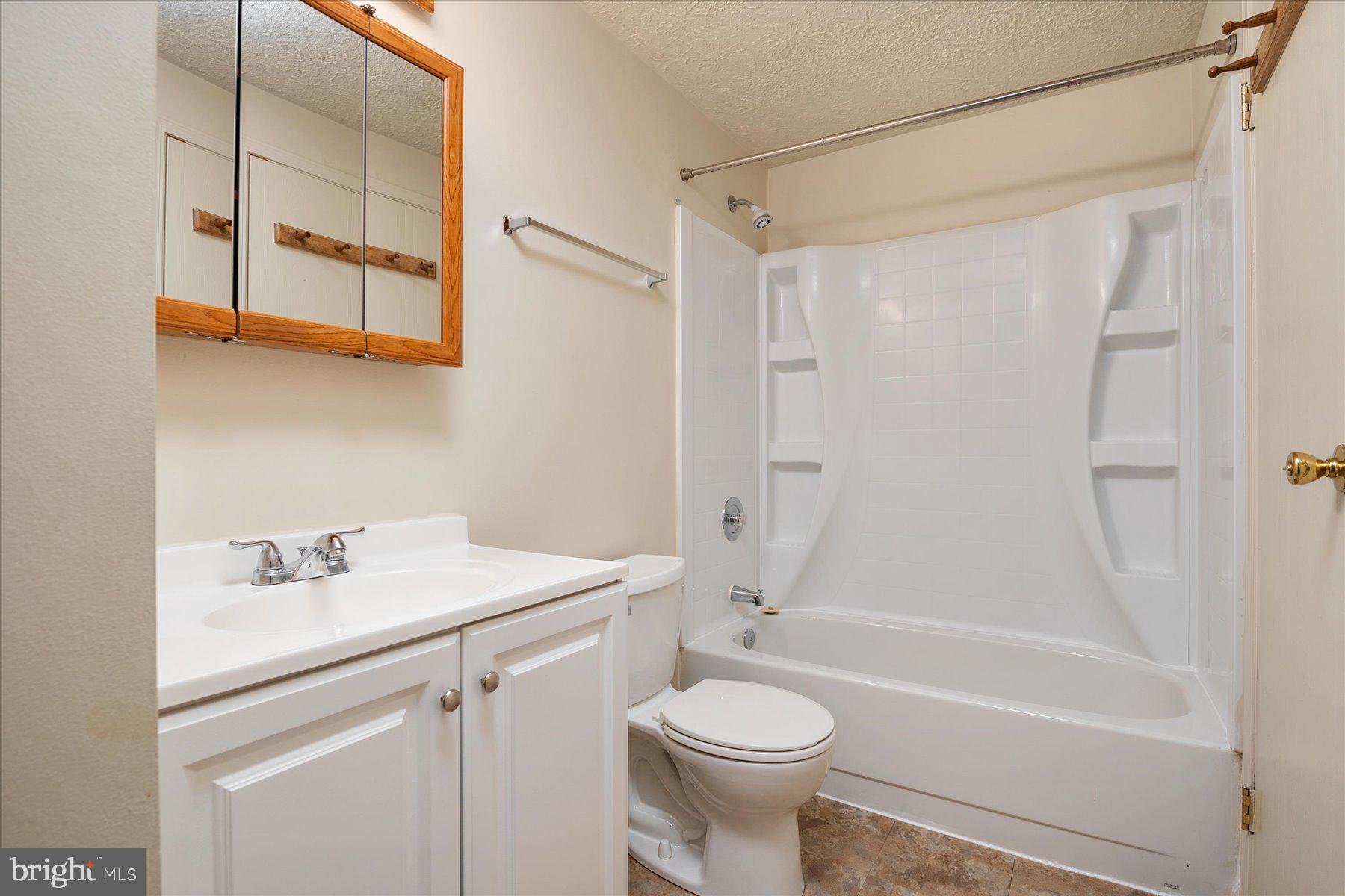 RIDGEVIEW ESTATES - Residential