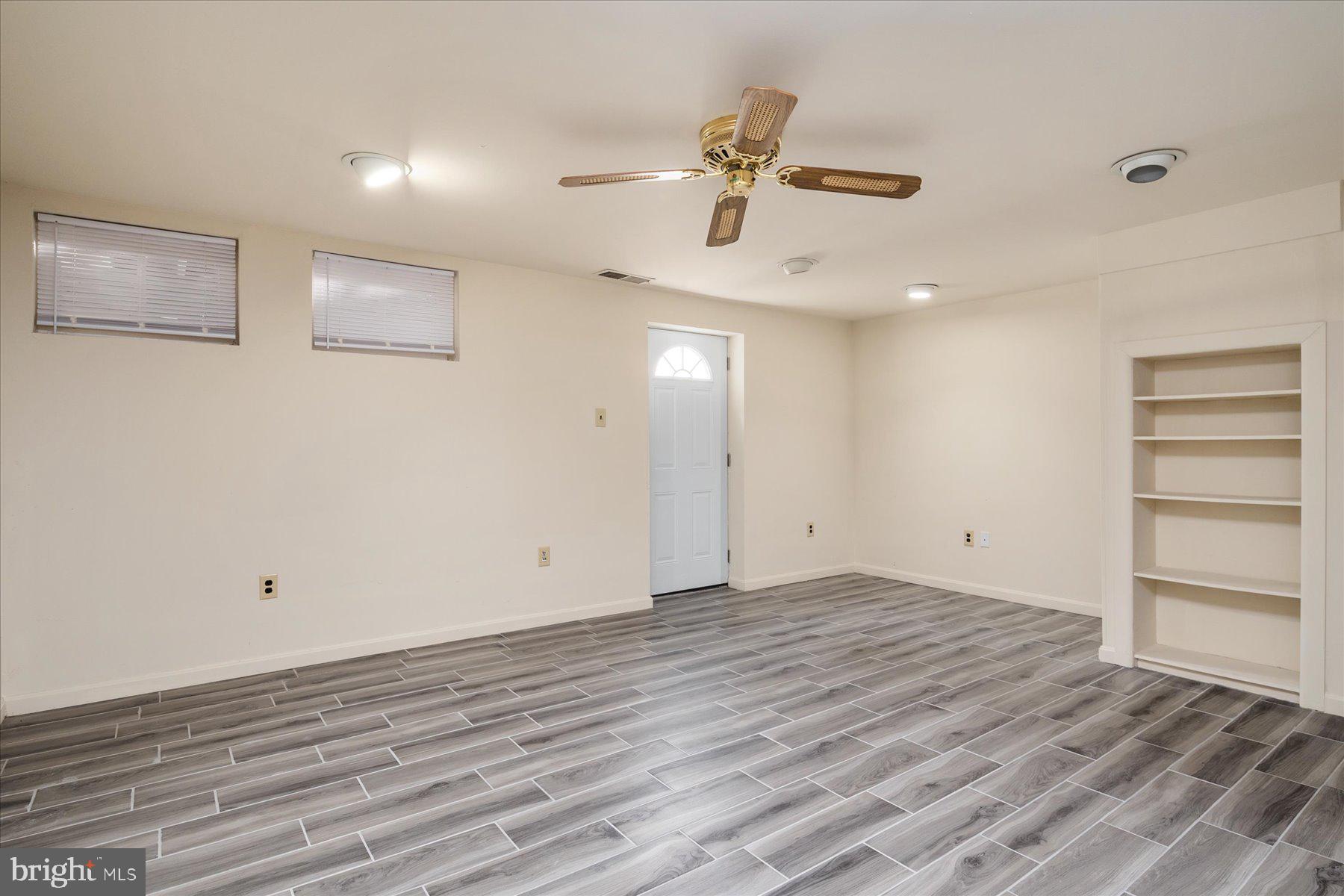 RIDGEVIEW ESTATES - Residential