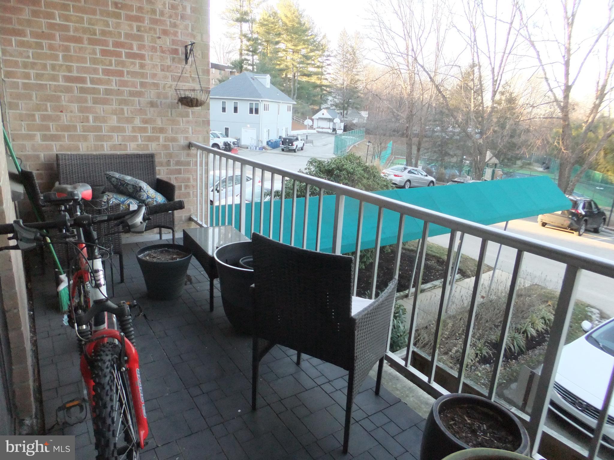 OAK HILL - Residential