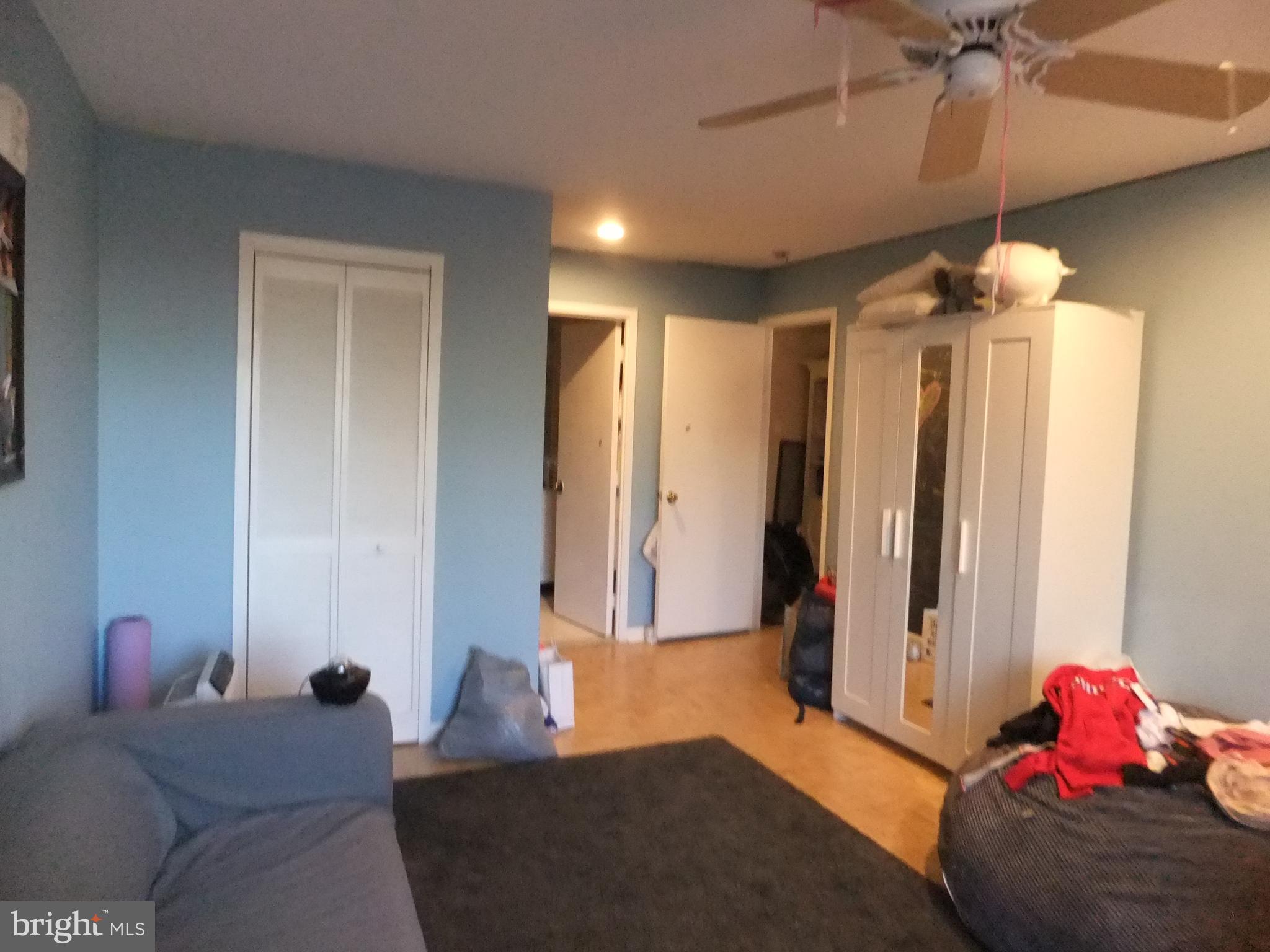 OAK HILL - Residential