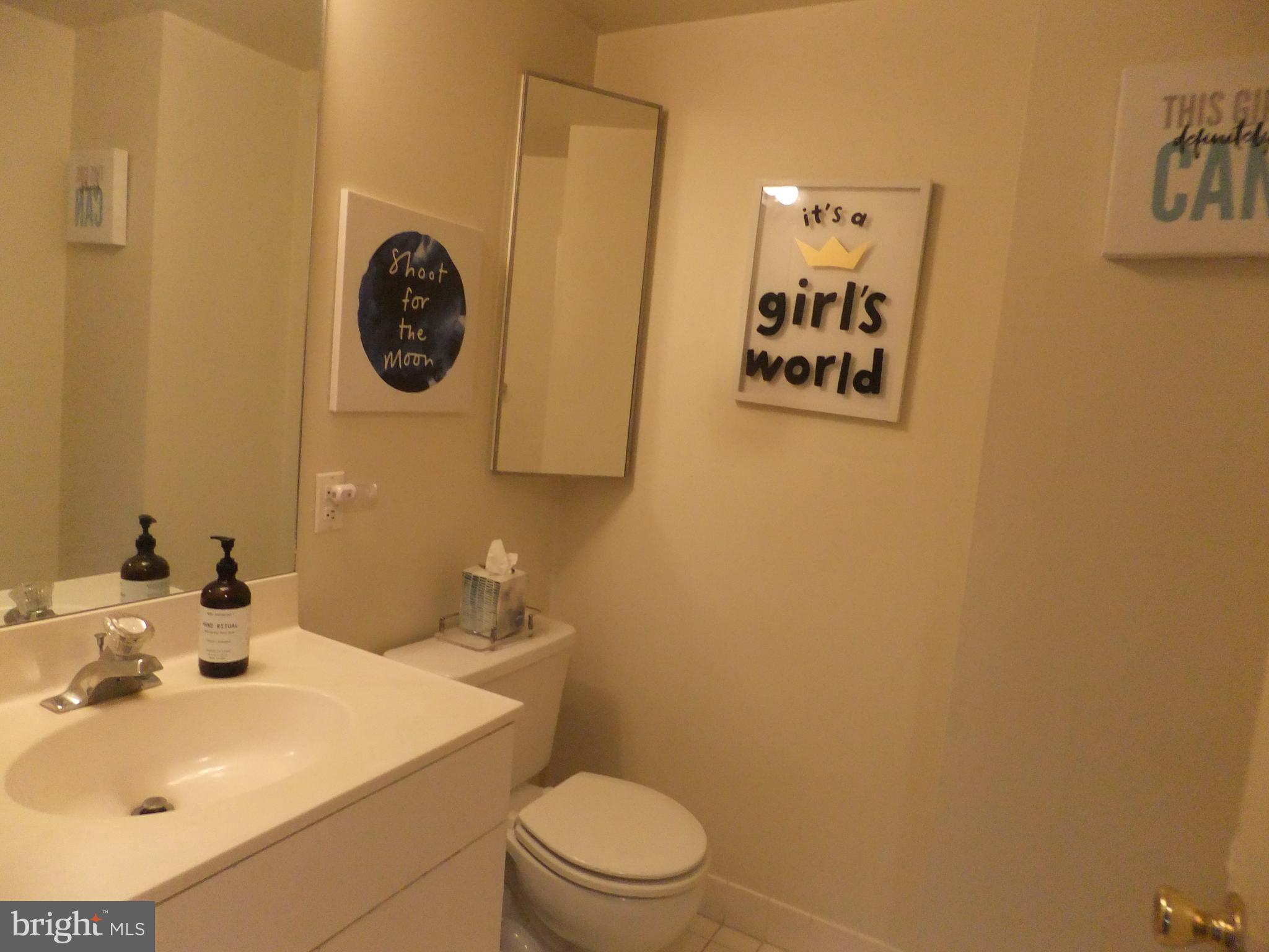 OAK HILL - Residential