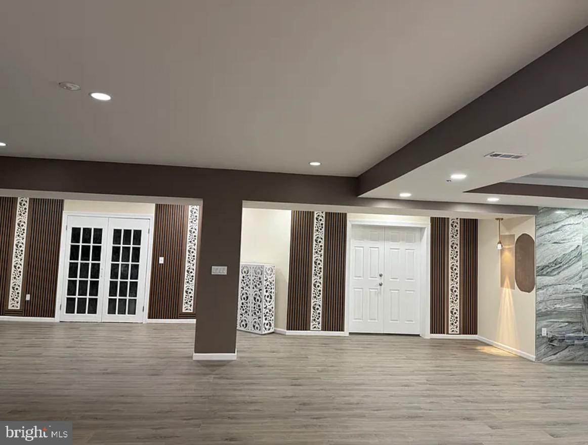 BRADDOCK WOODS - Residential Lease