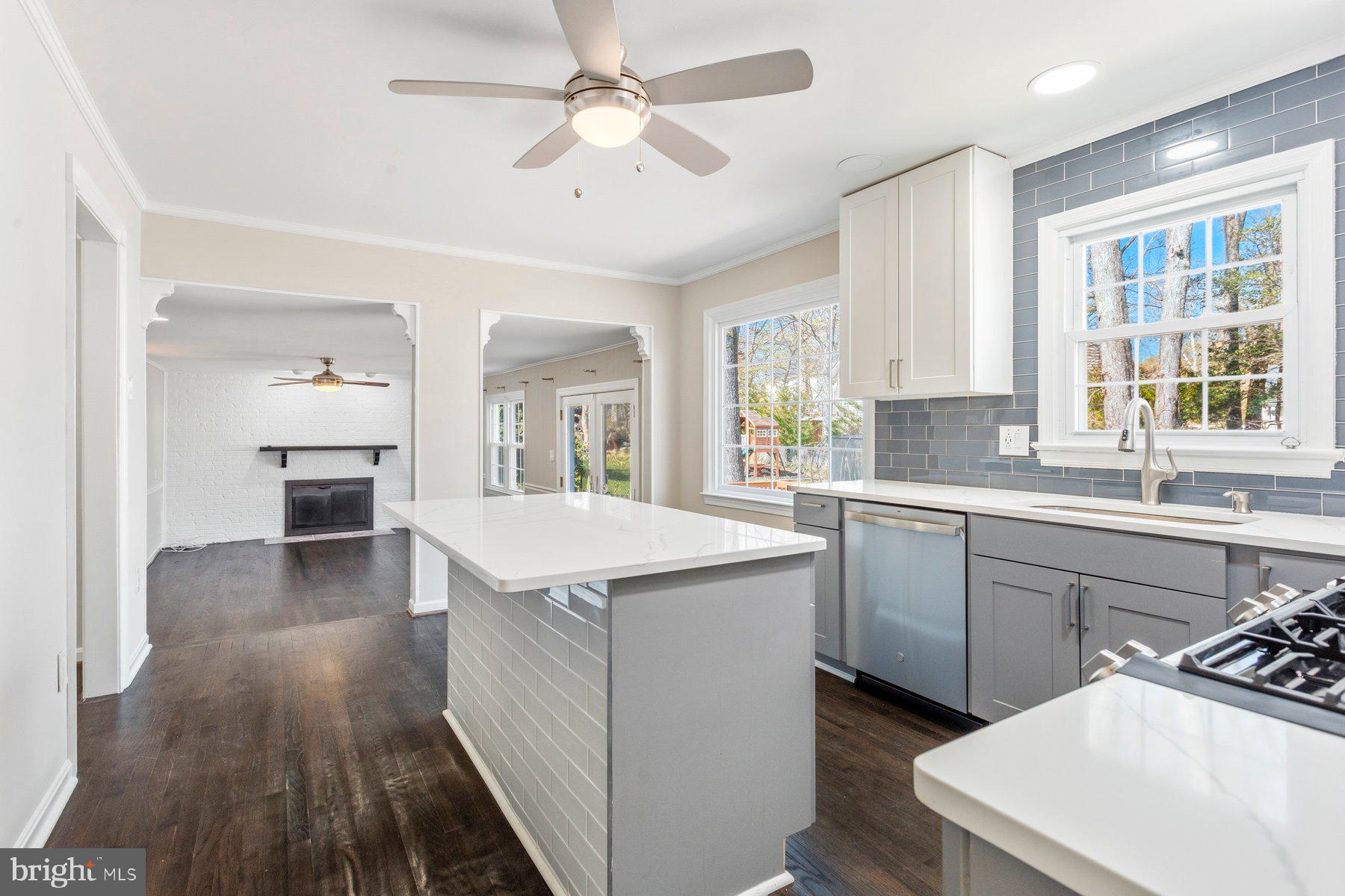 SARATOGA - Residential