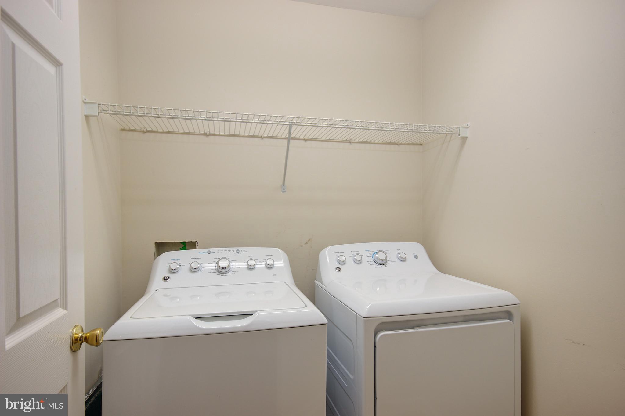 HARBOR POINTE - Residential