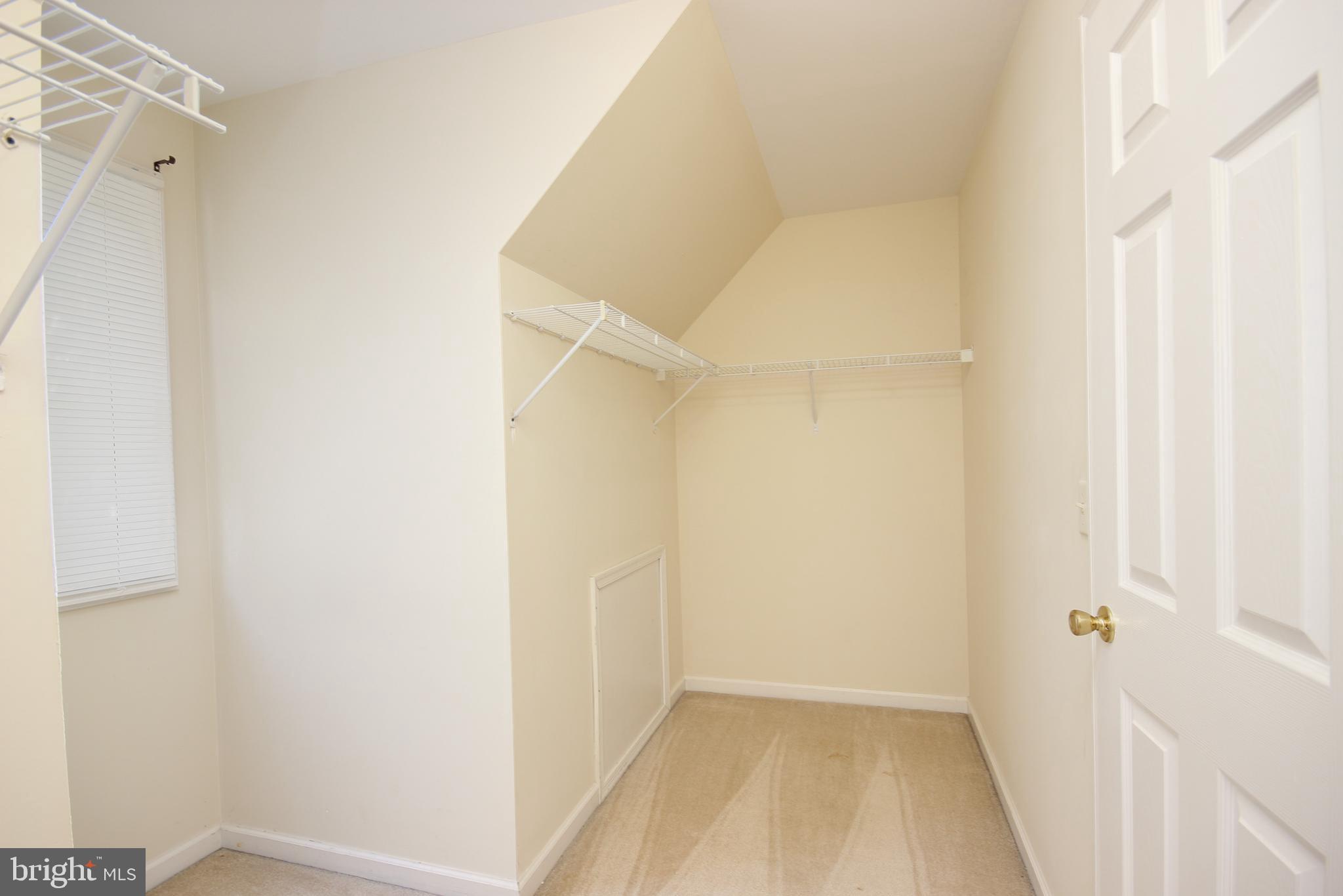 HARBOR POINTE - Residential