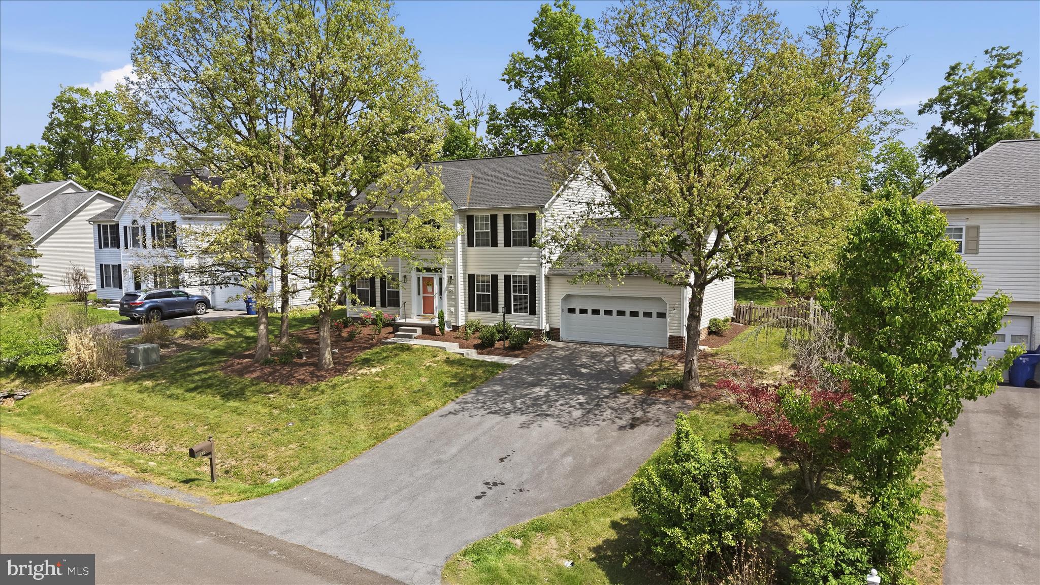 FREDERICKTOWNE ESTATES - Residential