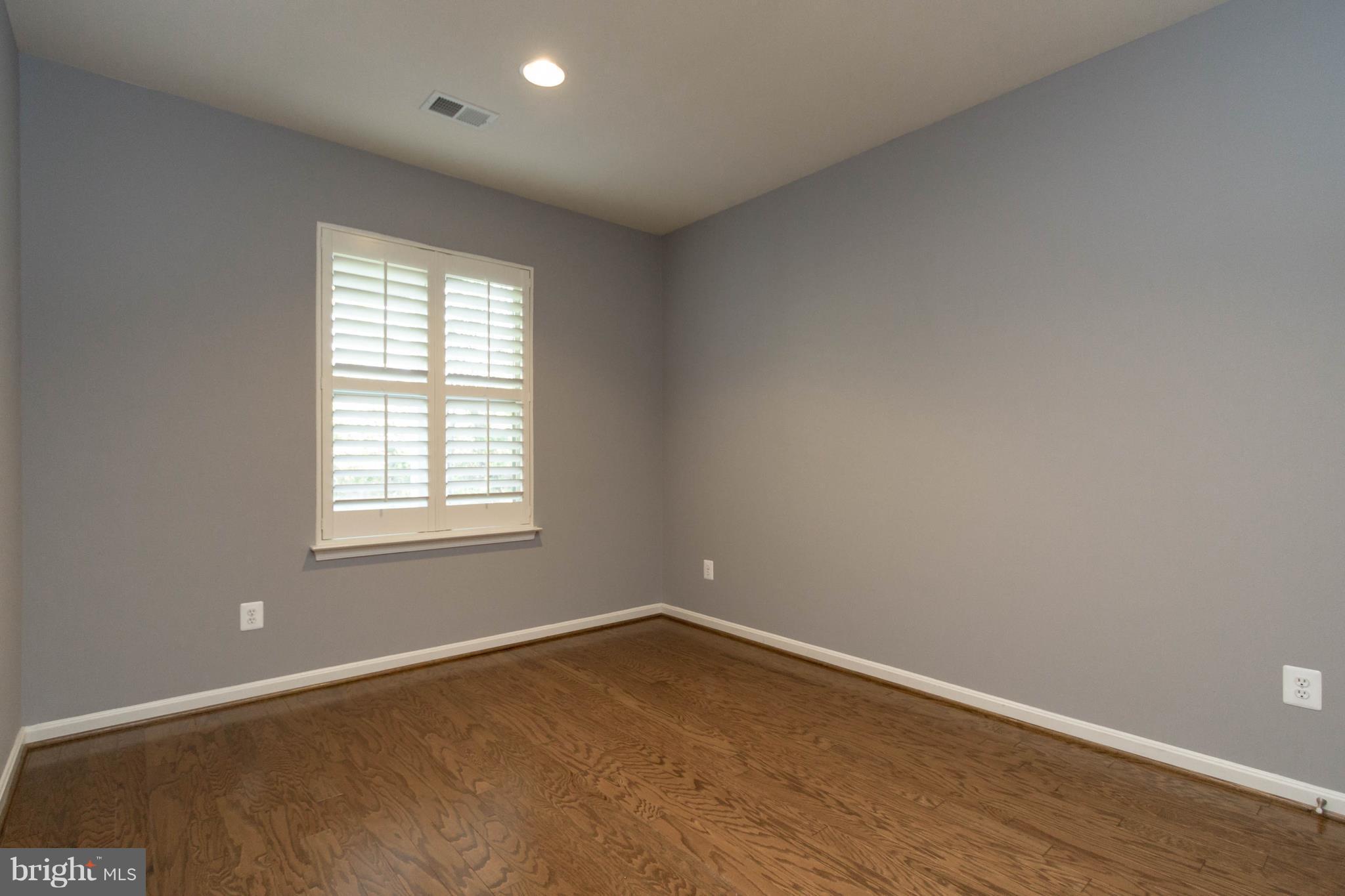 BRAMBLETON LANDBAY 3 - Residential