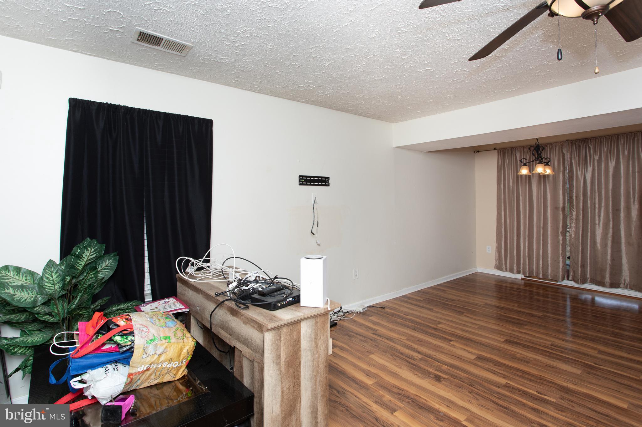 ST CHARLES SUB - HUNTINGTON - Residential