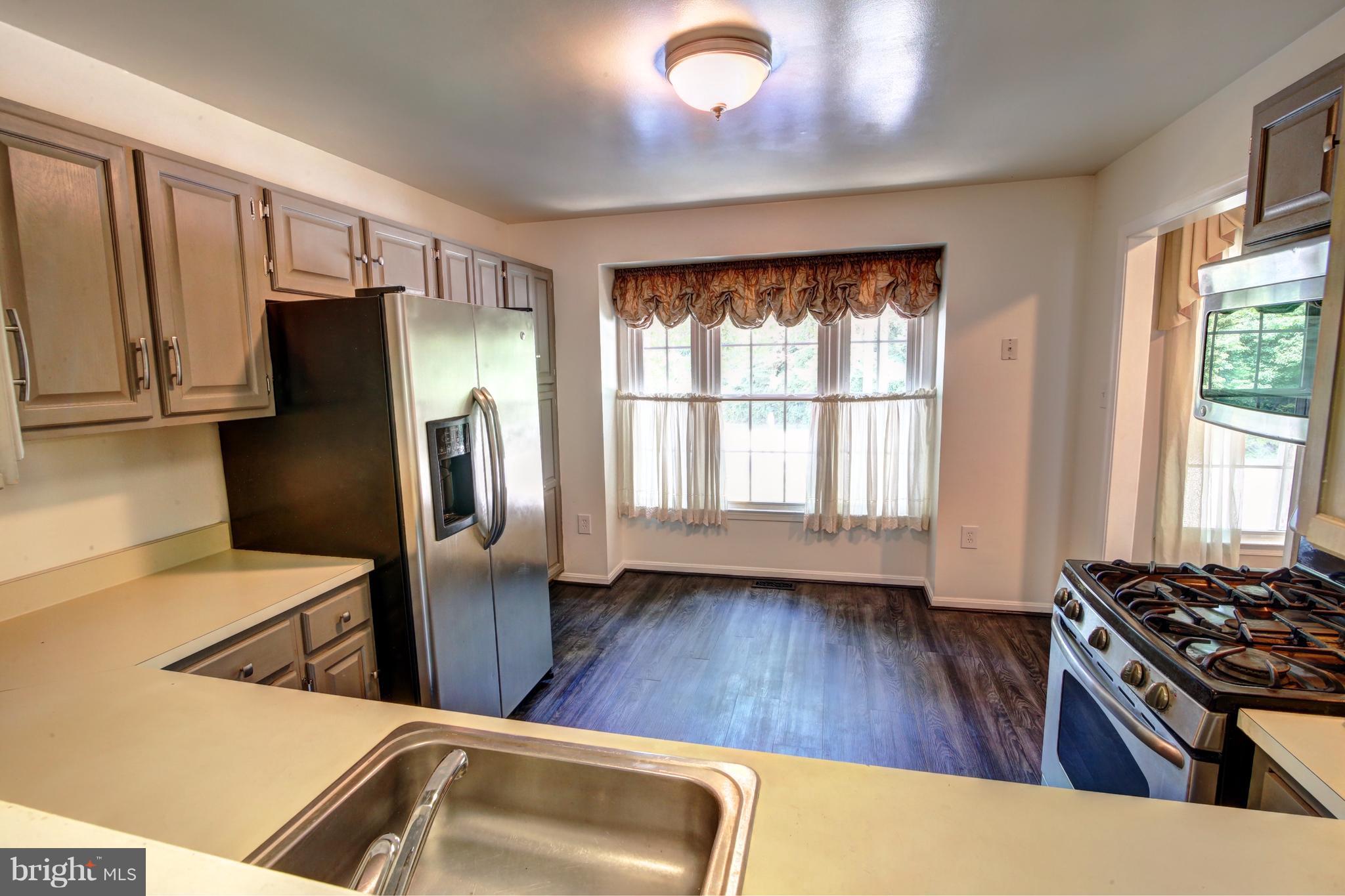 THE HOLLOWS - Residential