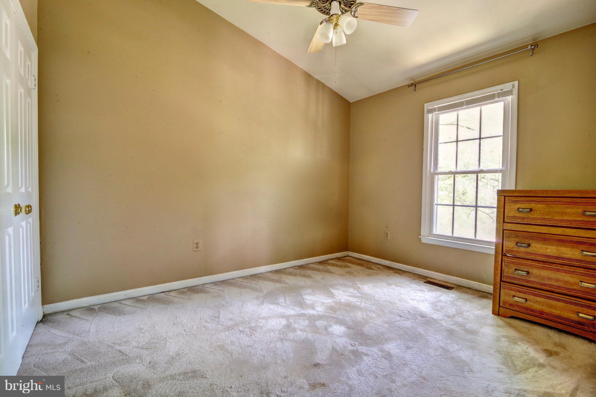 THE HOLLOWS - Residential