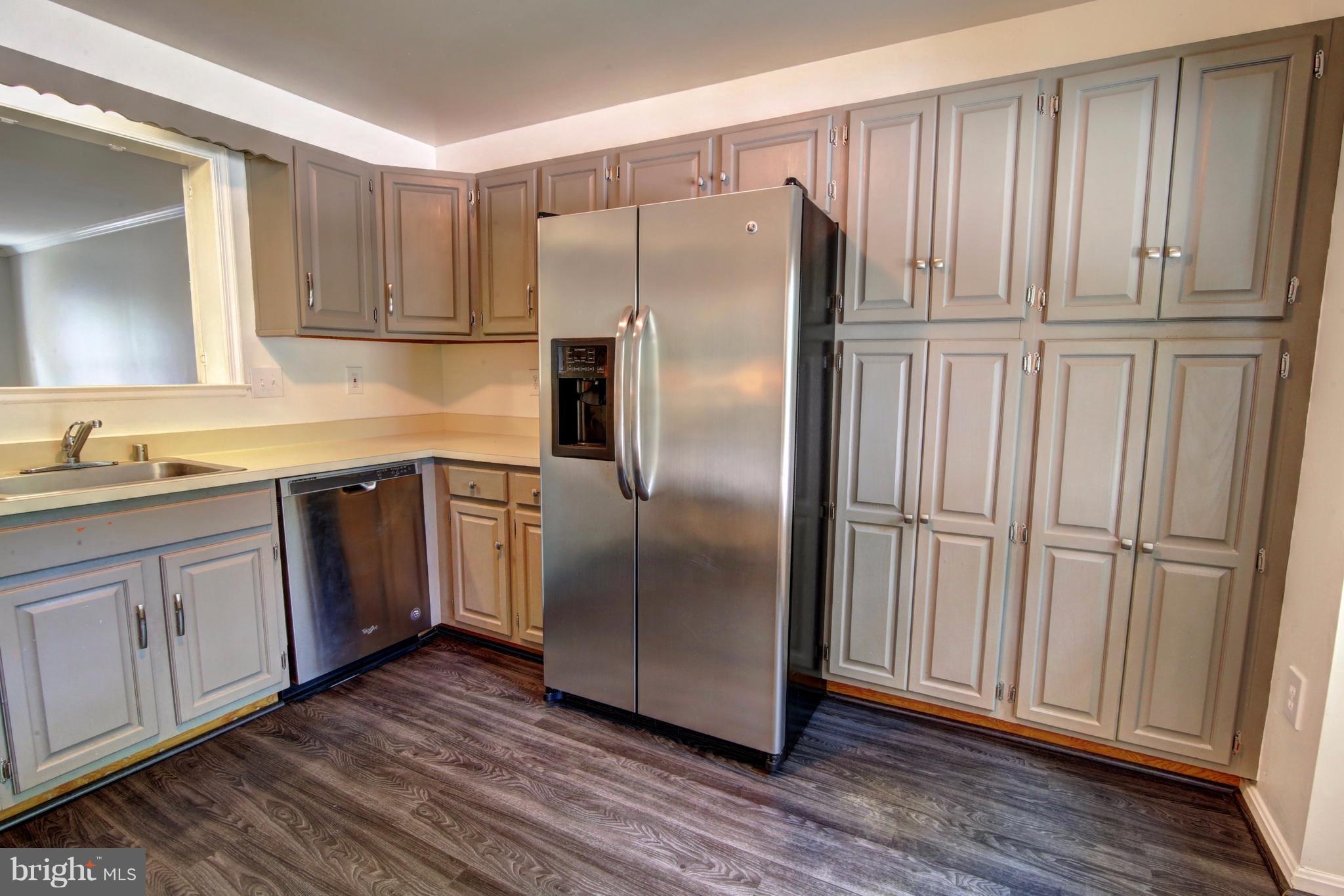 THE HOLLOWS - Residential