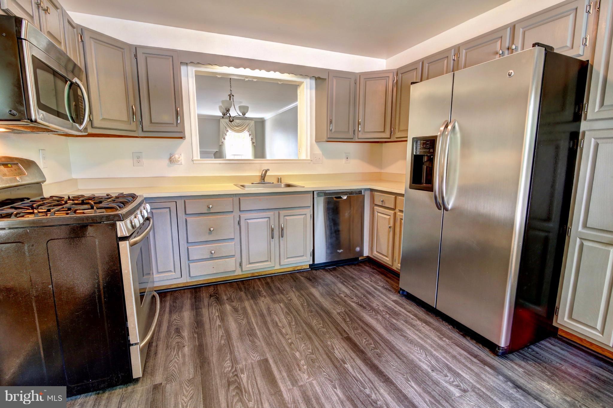 THE HOLLOWS - Residential