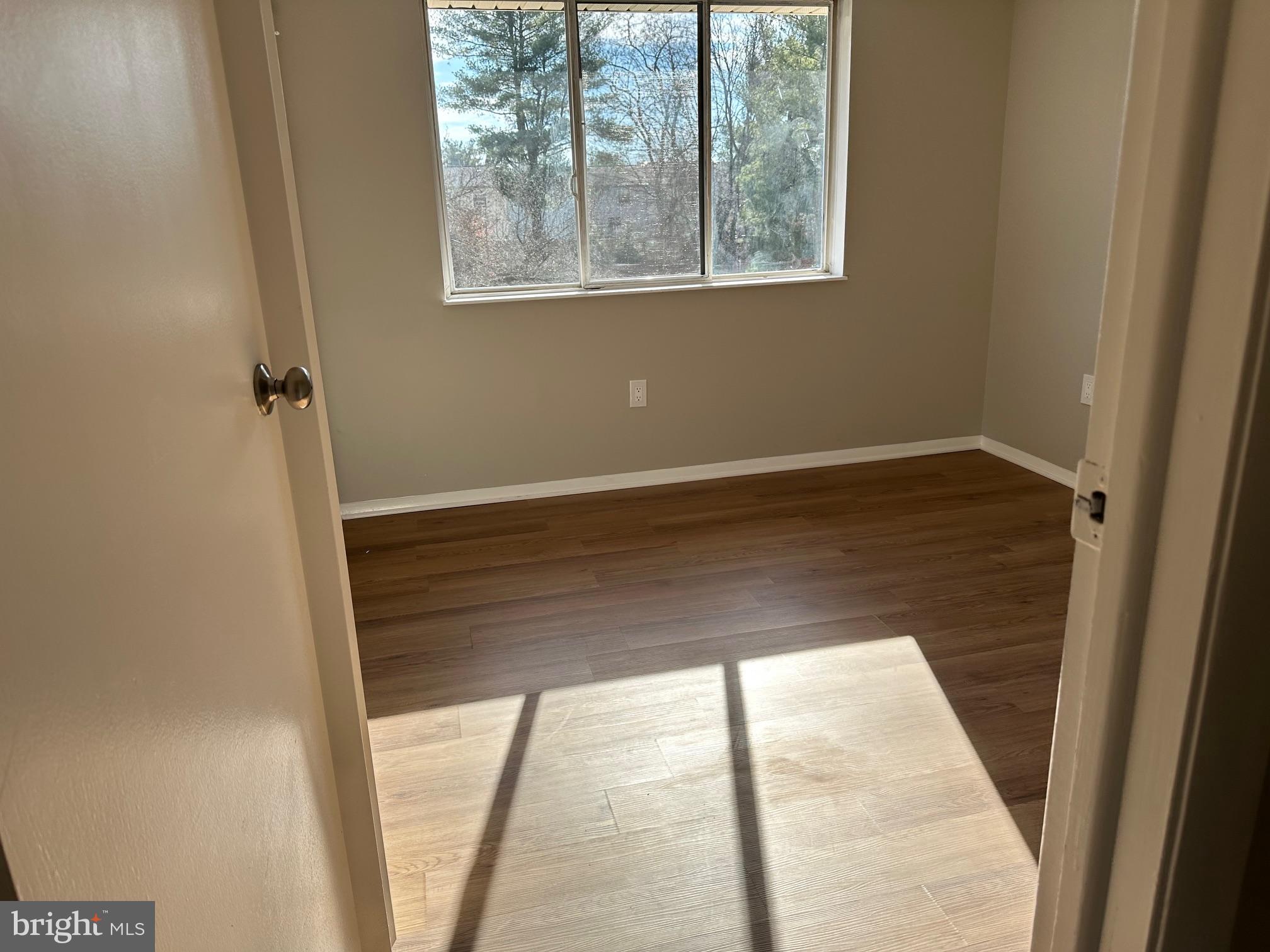 GUNNERS VIEW - Residential Lease