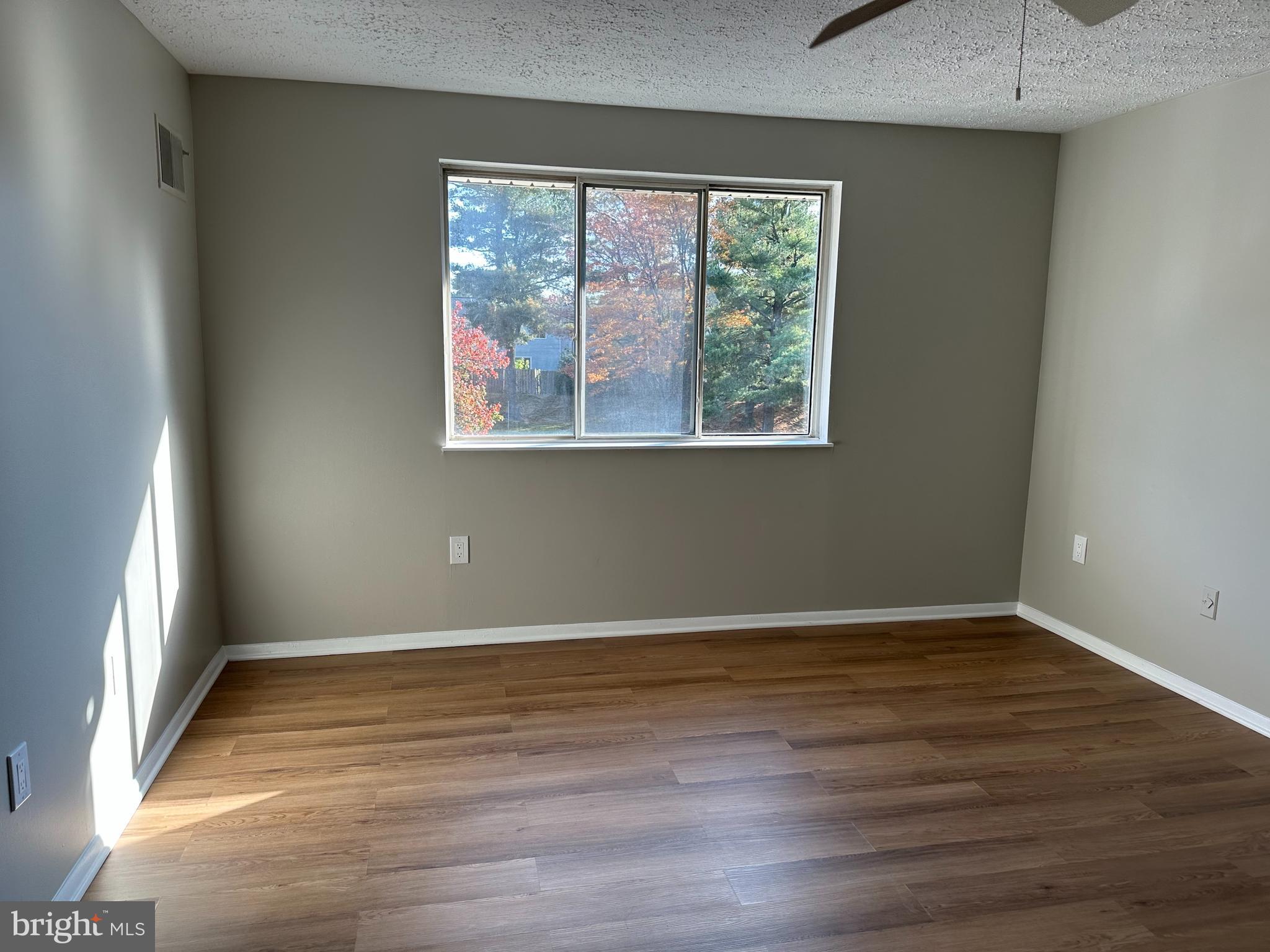 GUNNERS VIEW - Residential Lease