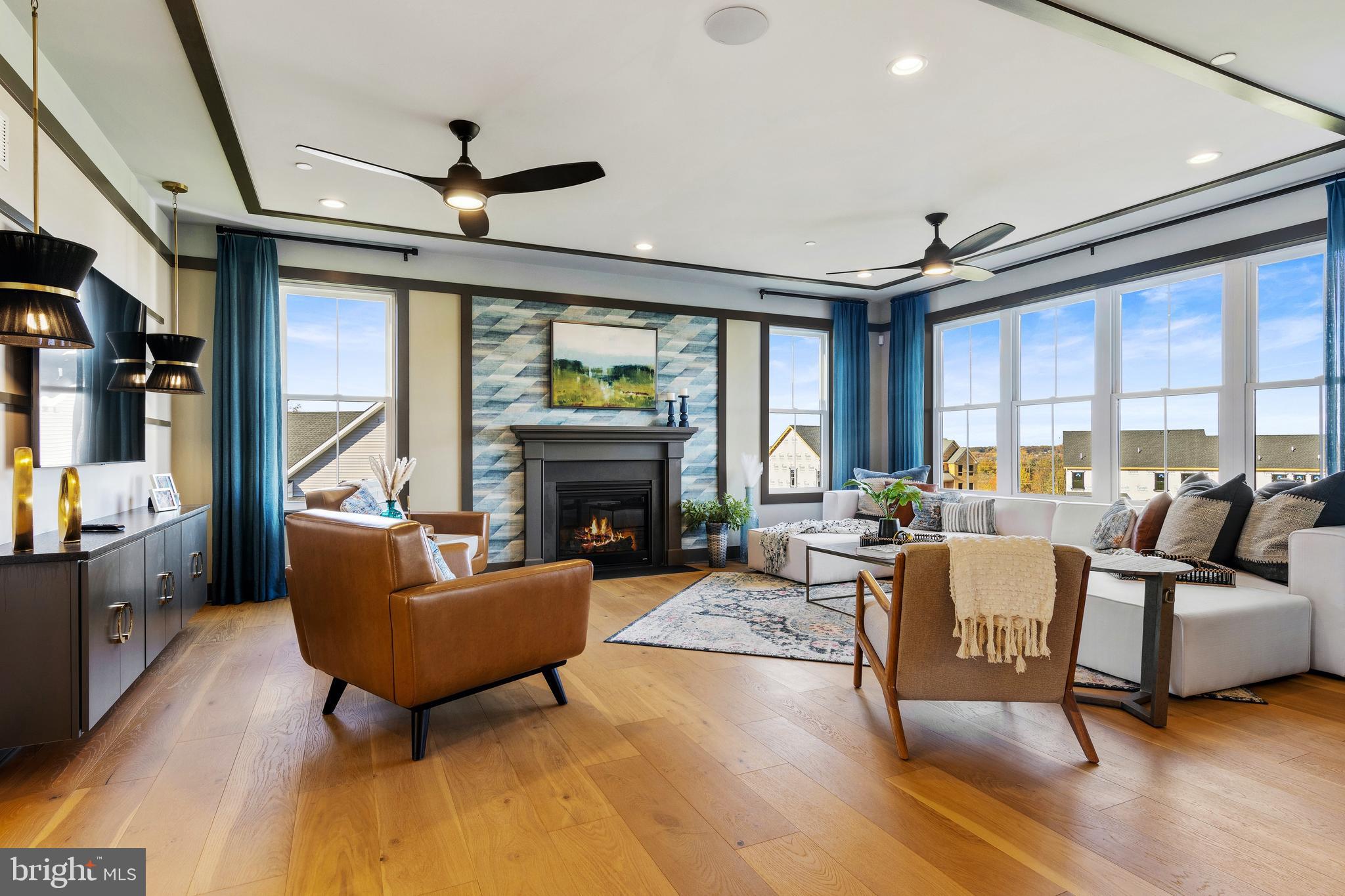 151 LEXINGTON MANOR LOT 10