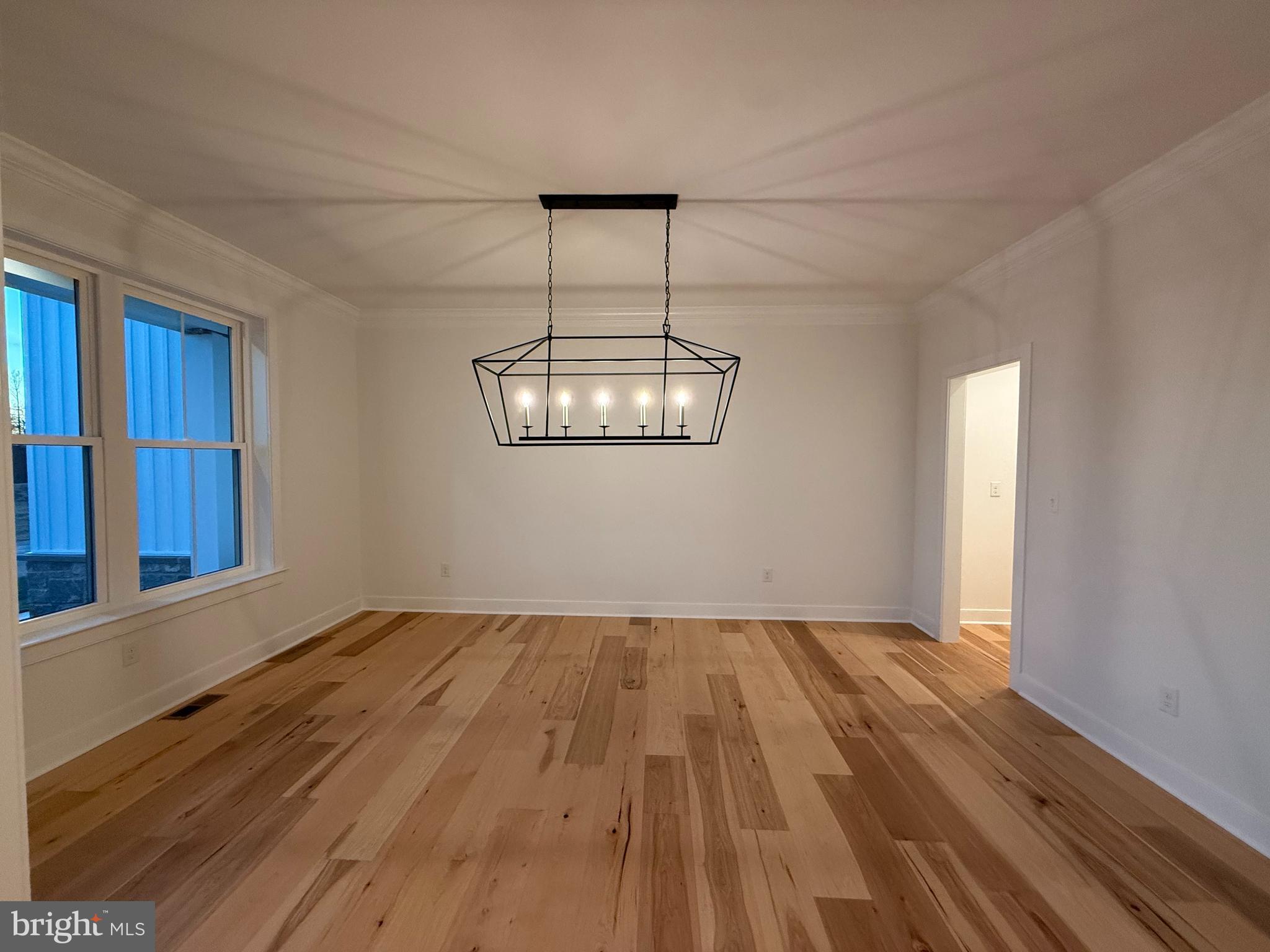 151 LEXINGTON MANOR LOT 10