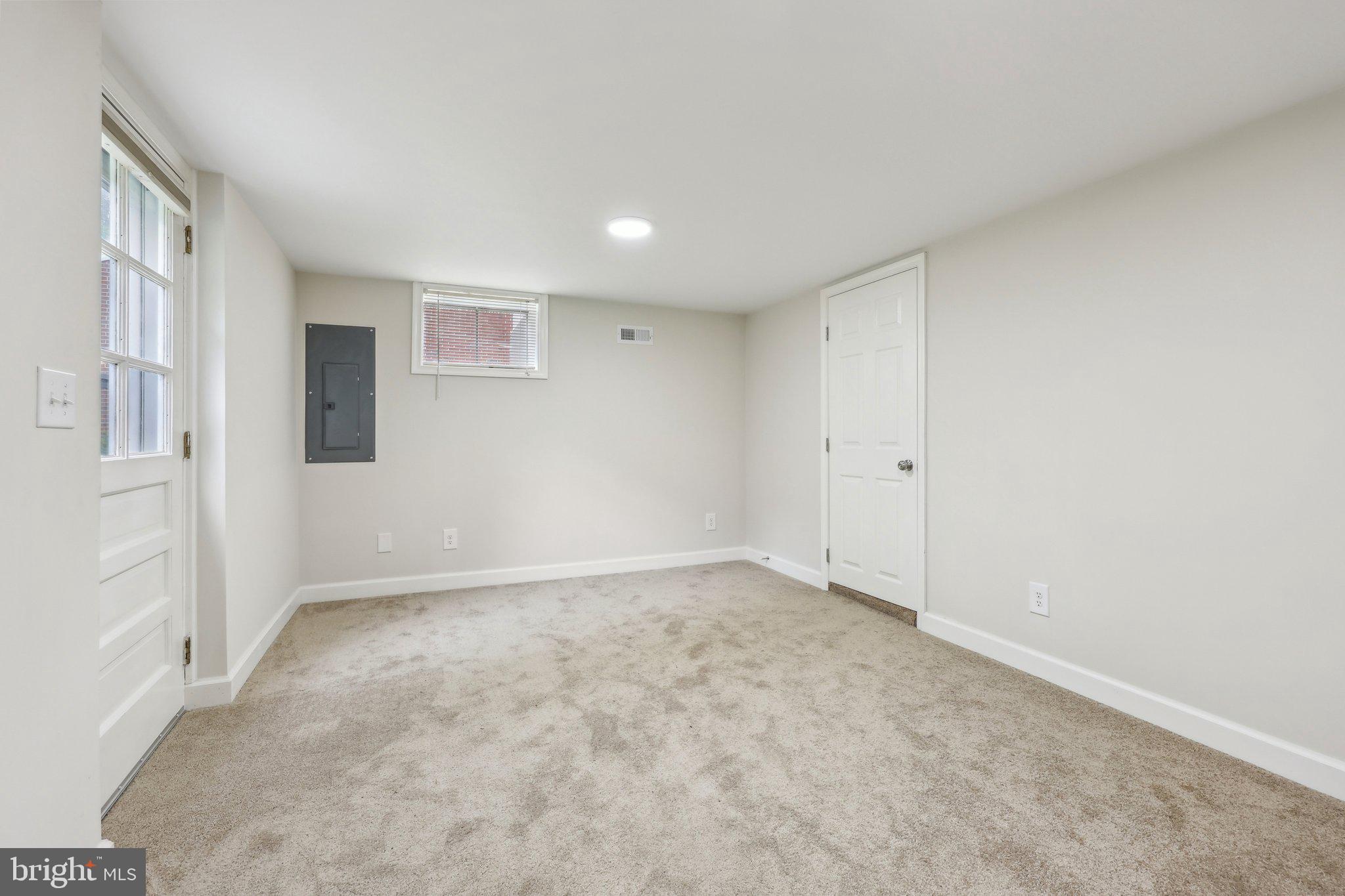 HIGHLAND HOMES - Residential