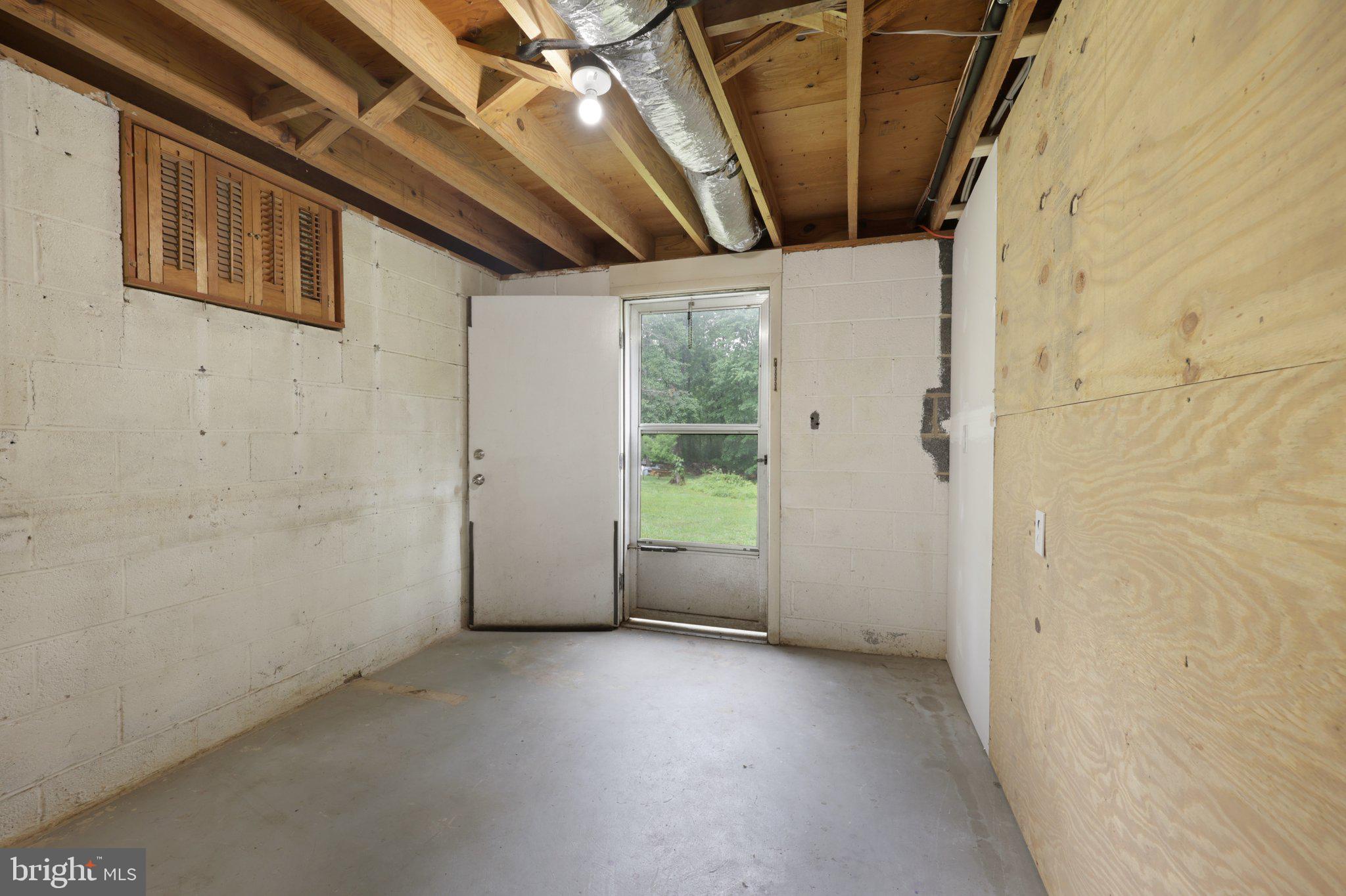 HIGHLAND HOMES - Residential