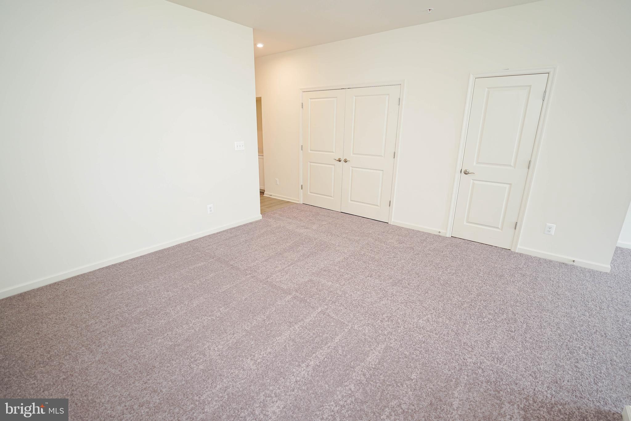 DEEP HARBOUR - Residential Lease