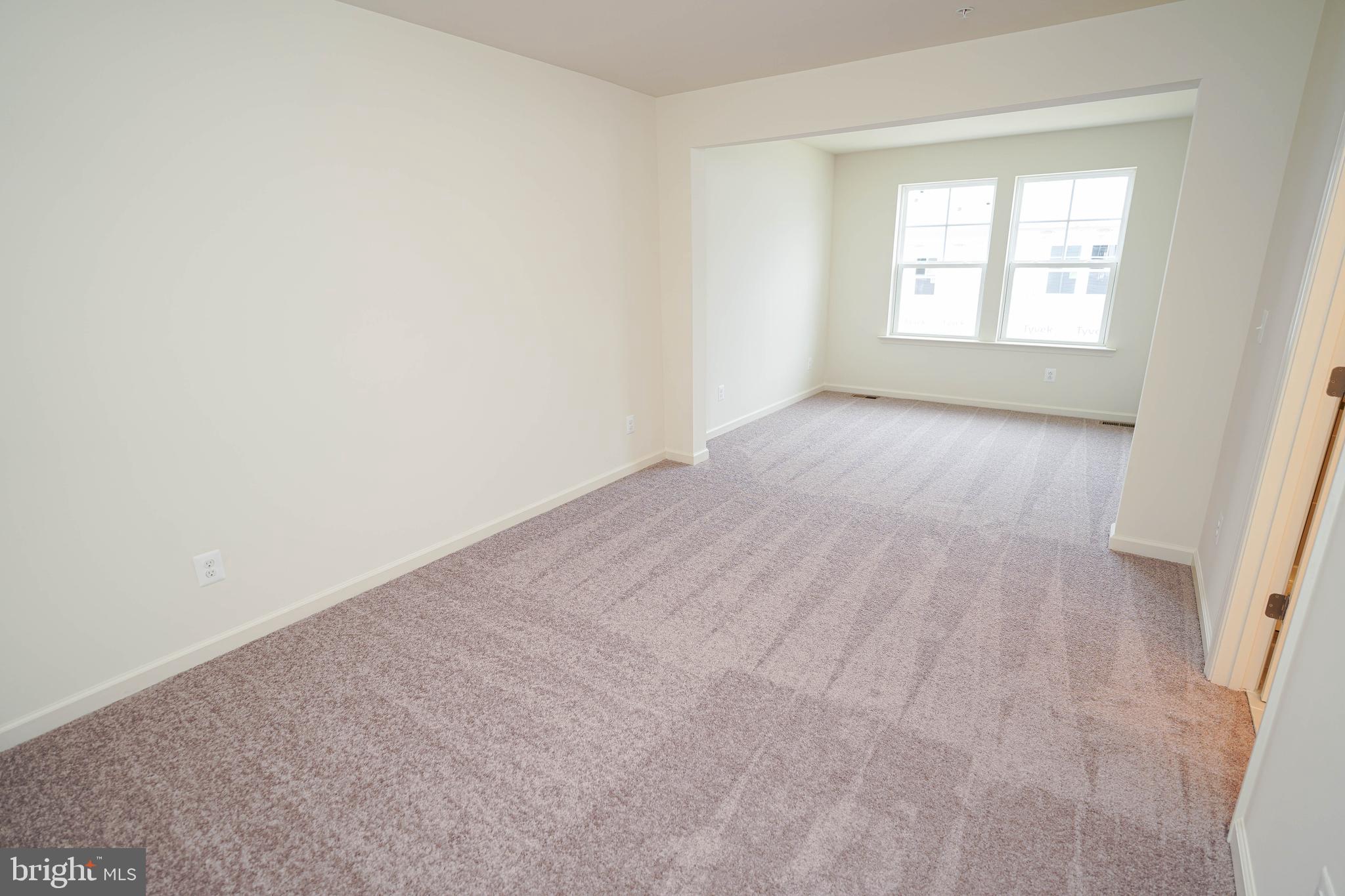 DEEP HARBOUR - Residential Lease