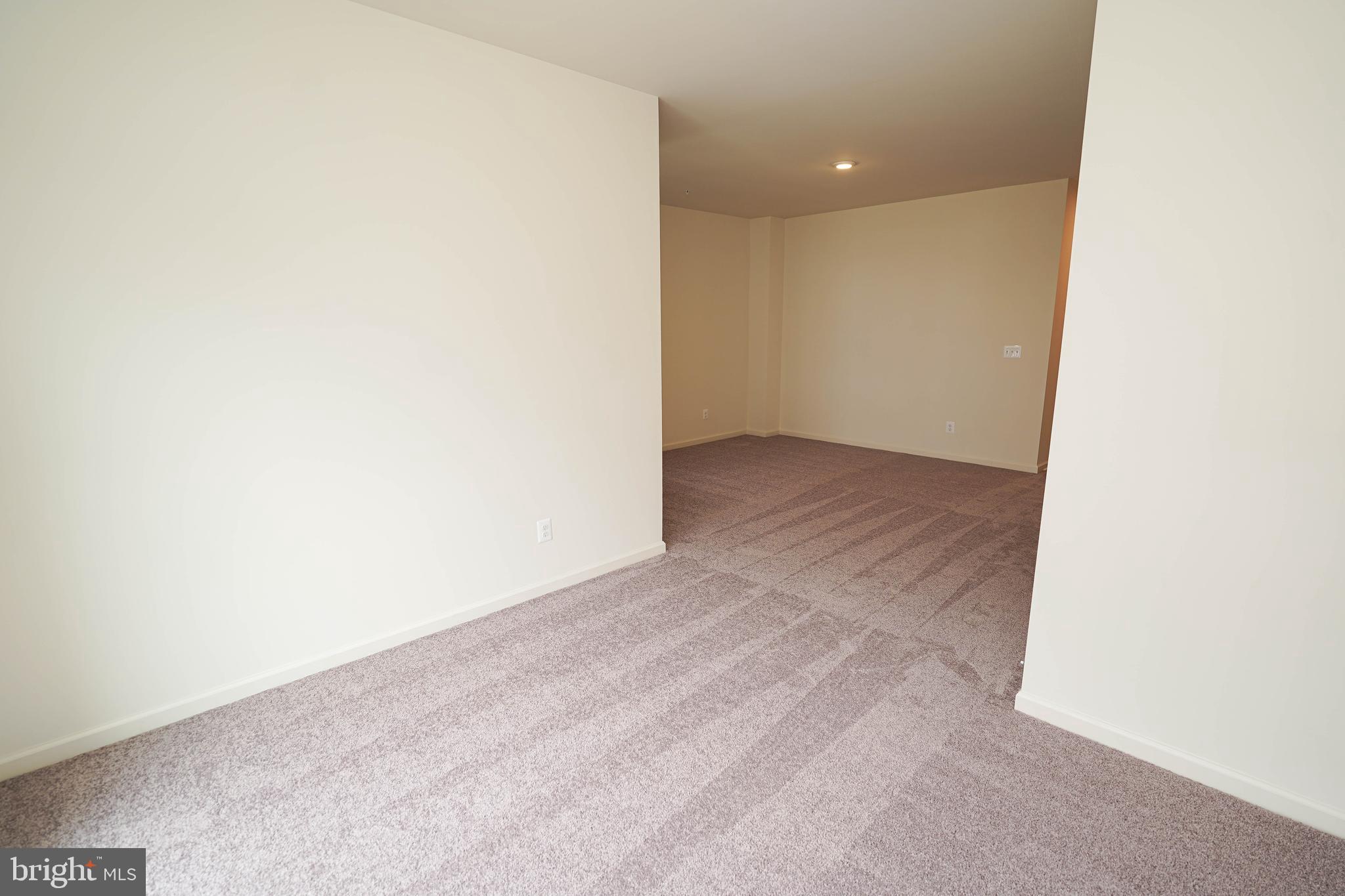 DEEP HARBOUR - Residential Lease