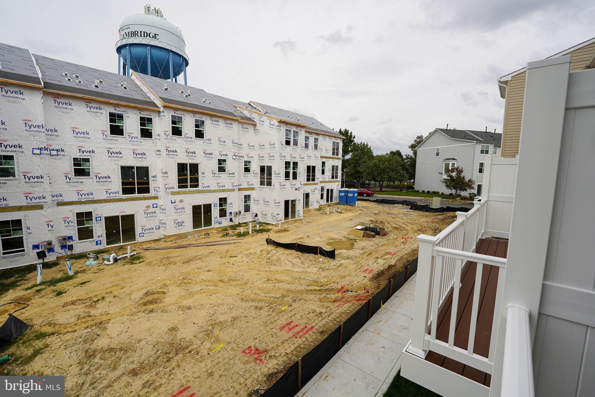 DEEP HARBOUR - Residential Lease