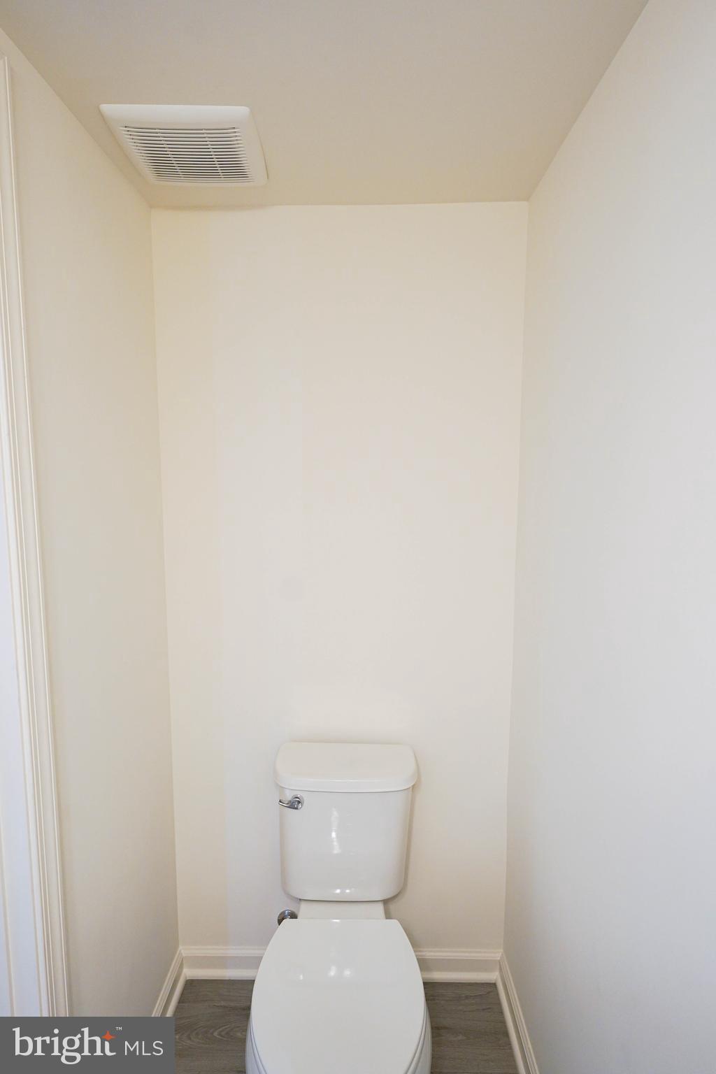 DEEP HARBOUR - Residential Lease