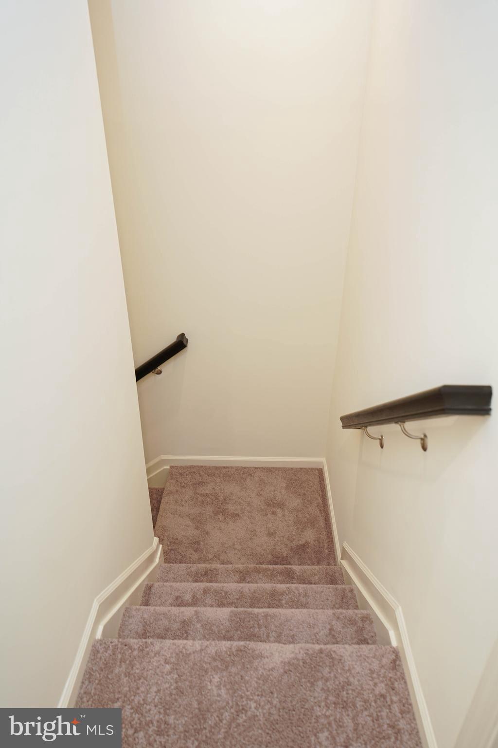 DEEP HARBOUR - Residential Lease