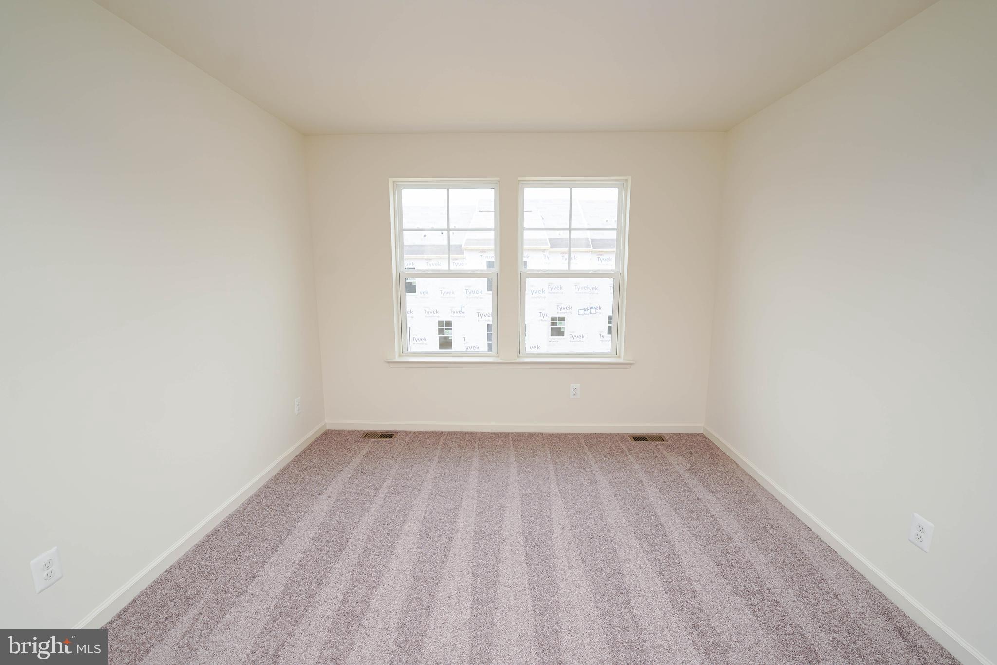 DEEP HARBOUR - Residential Lease