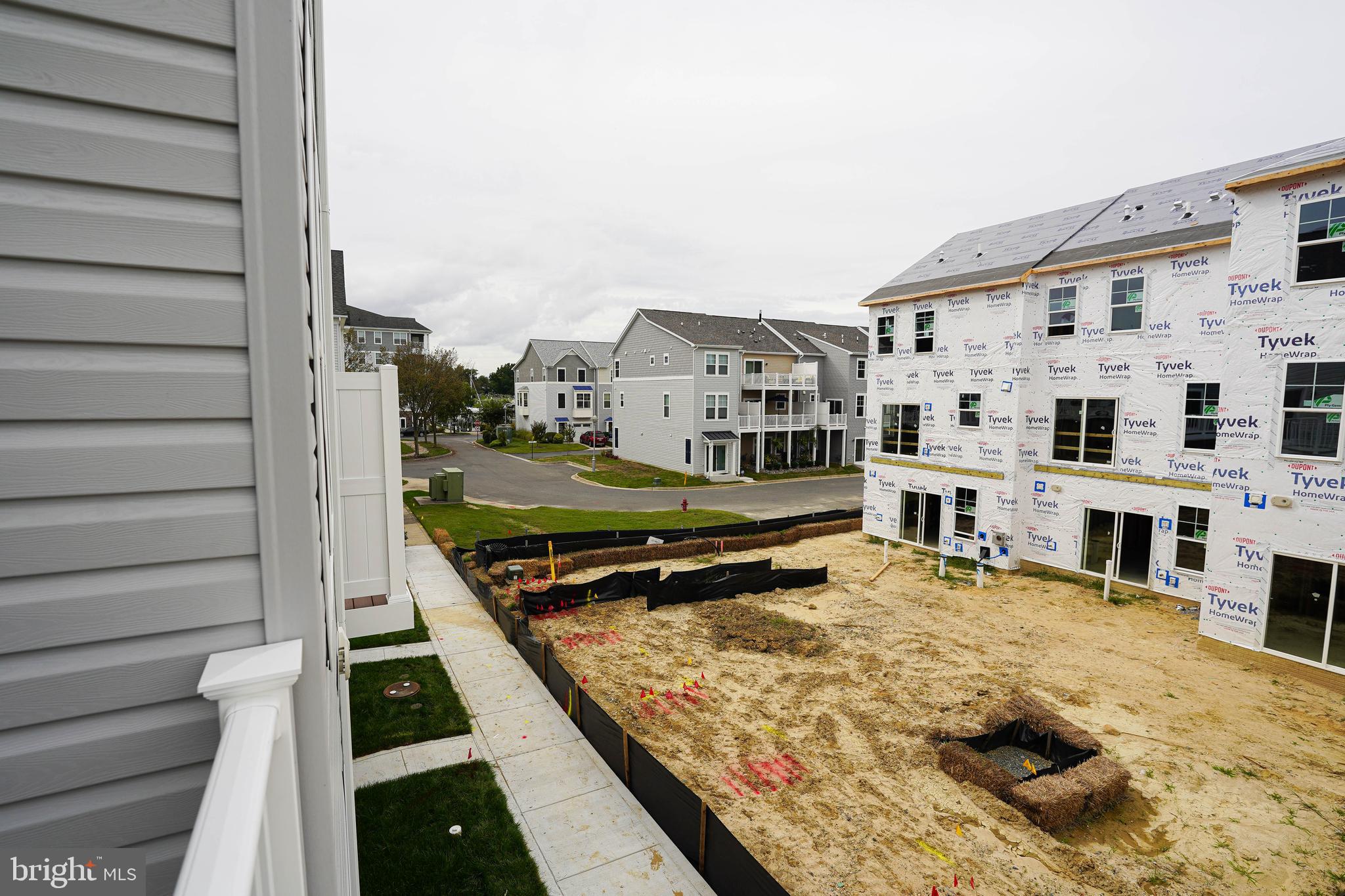 DEEP HARBOUR - Residential Lease