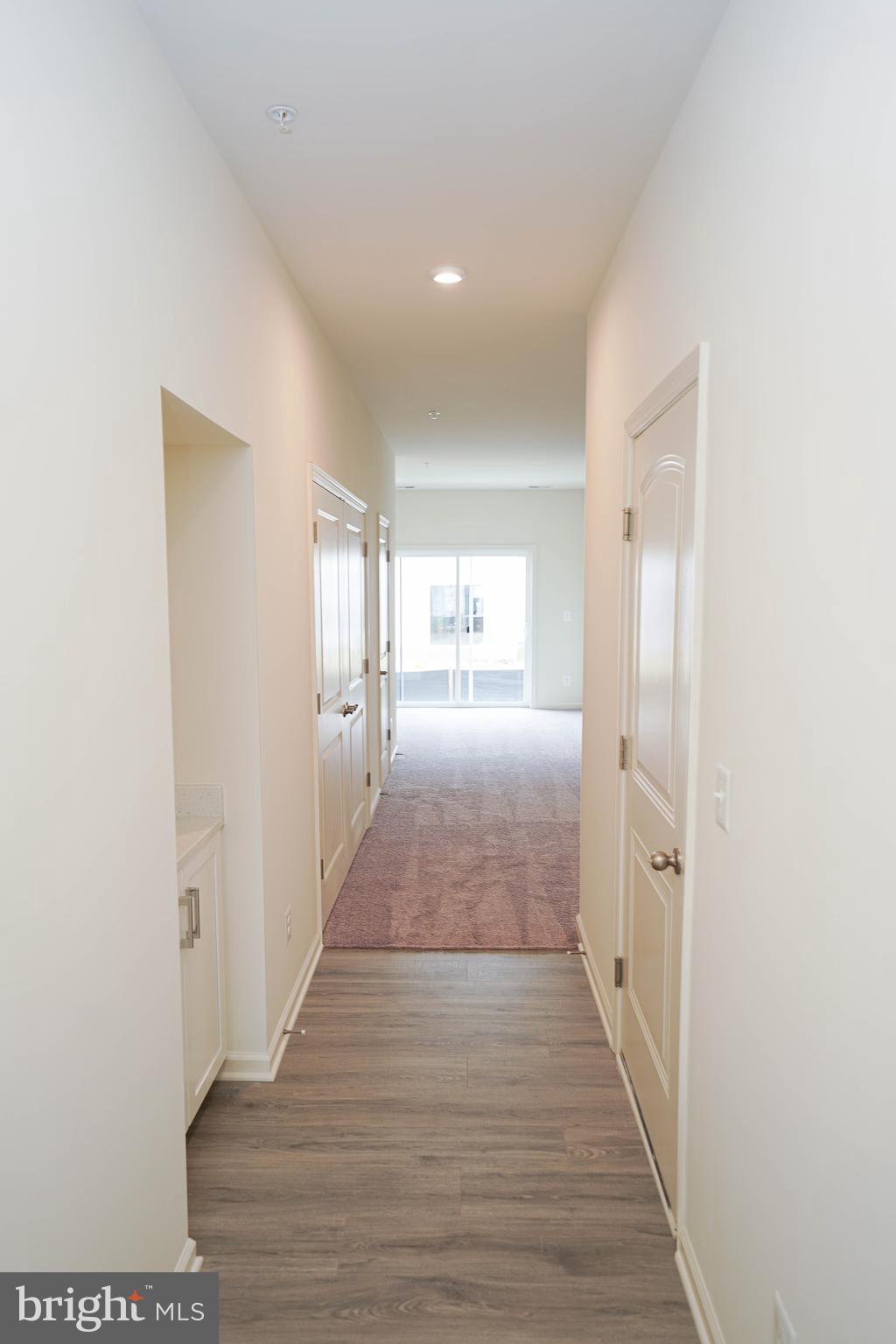 DEEP HARBOUR - Residential Lease