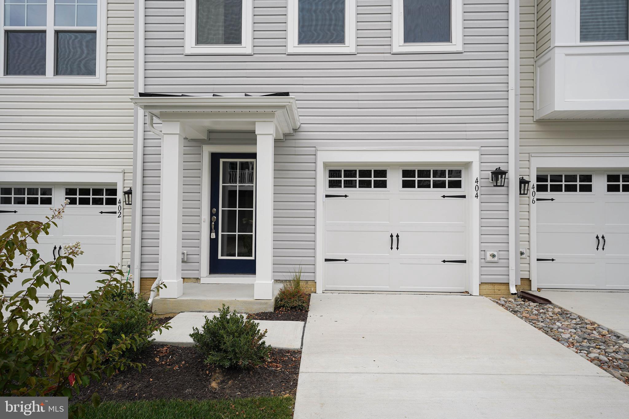 DEEP HARBOUR - Residential Lease