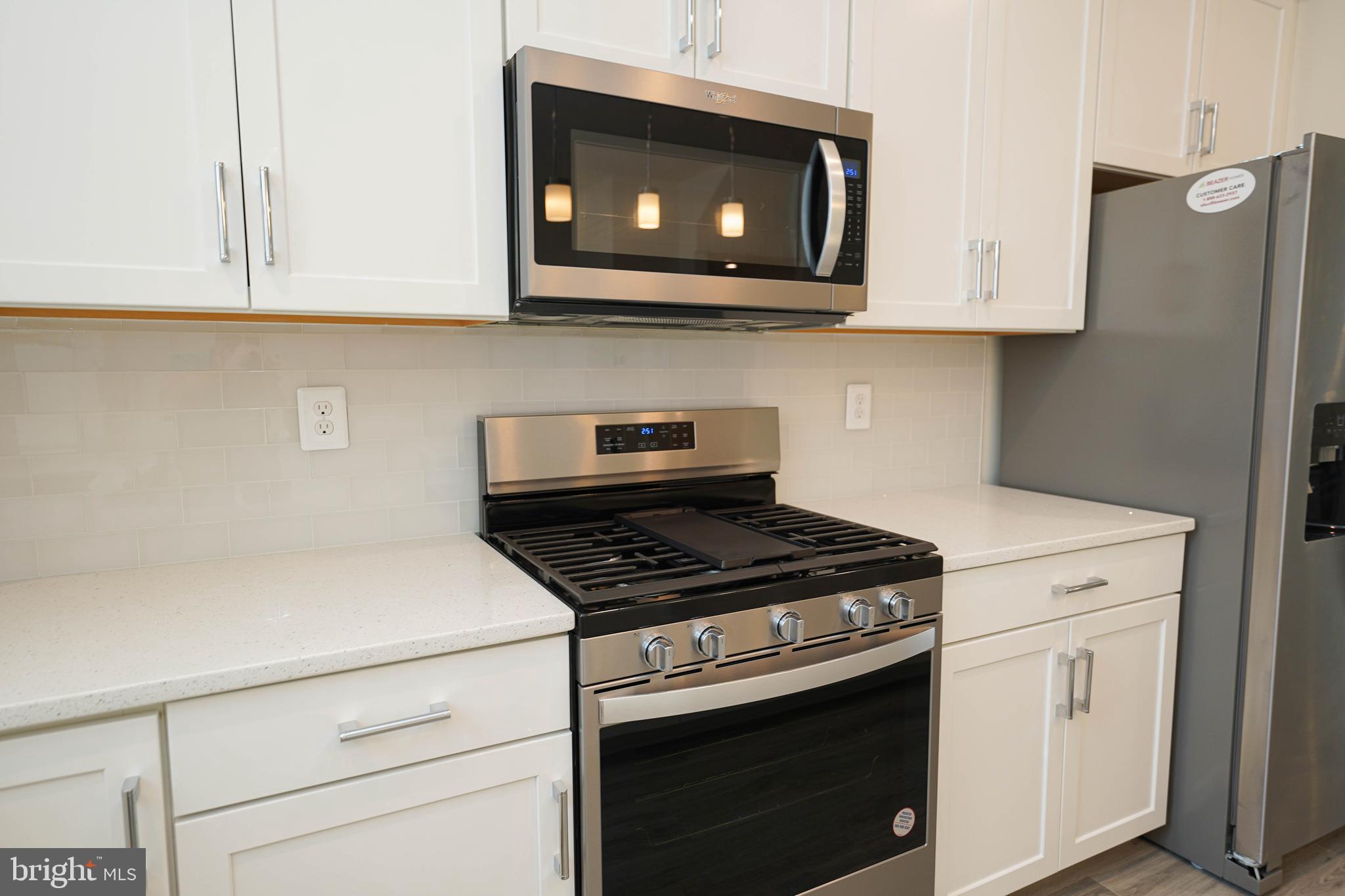 DEEP HARBOUR - Residential Lease