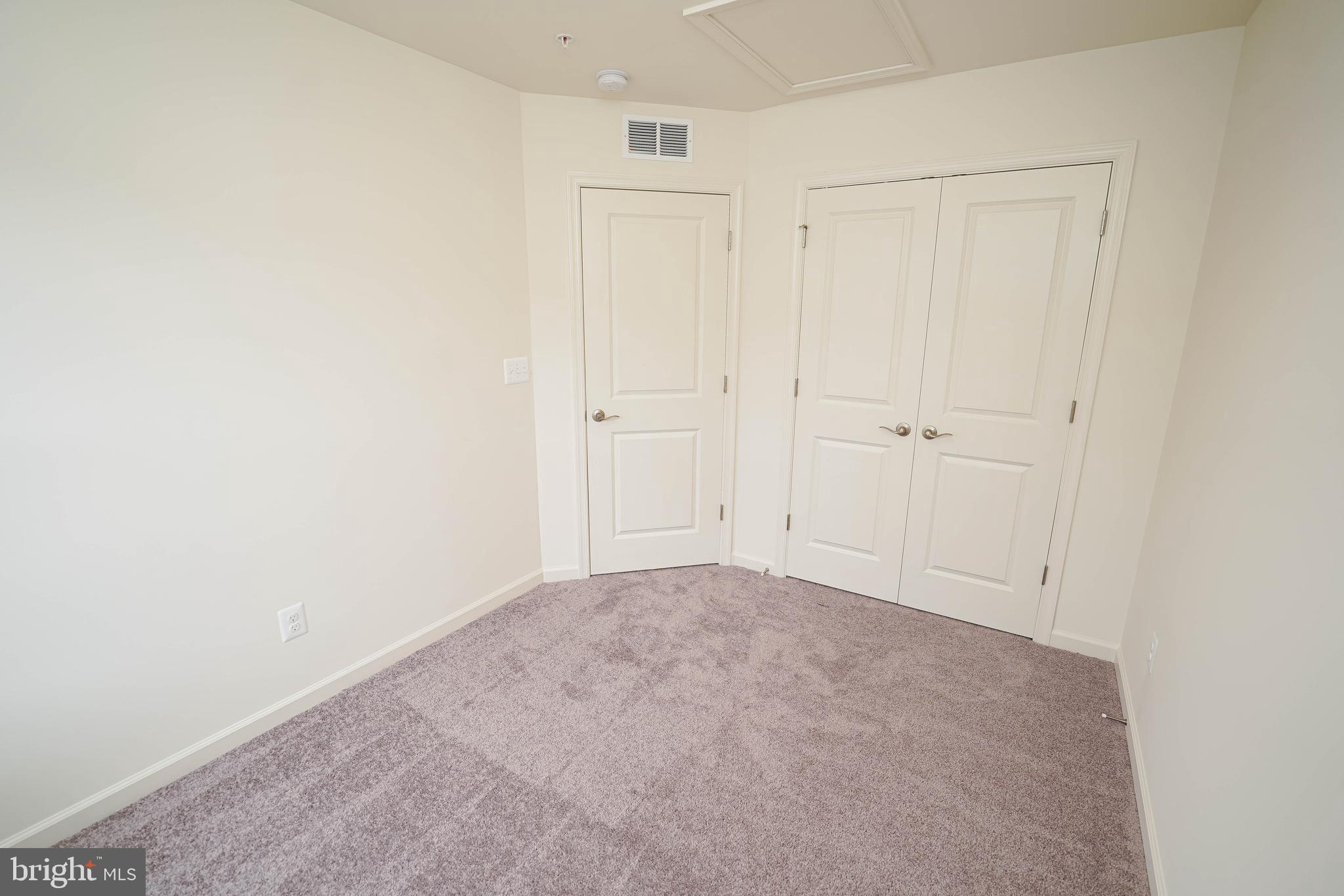 DEEP HARBOUR - Residential Lease