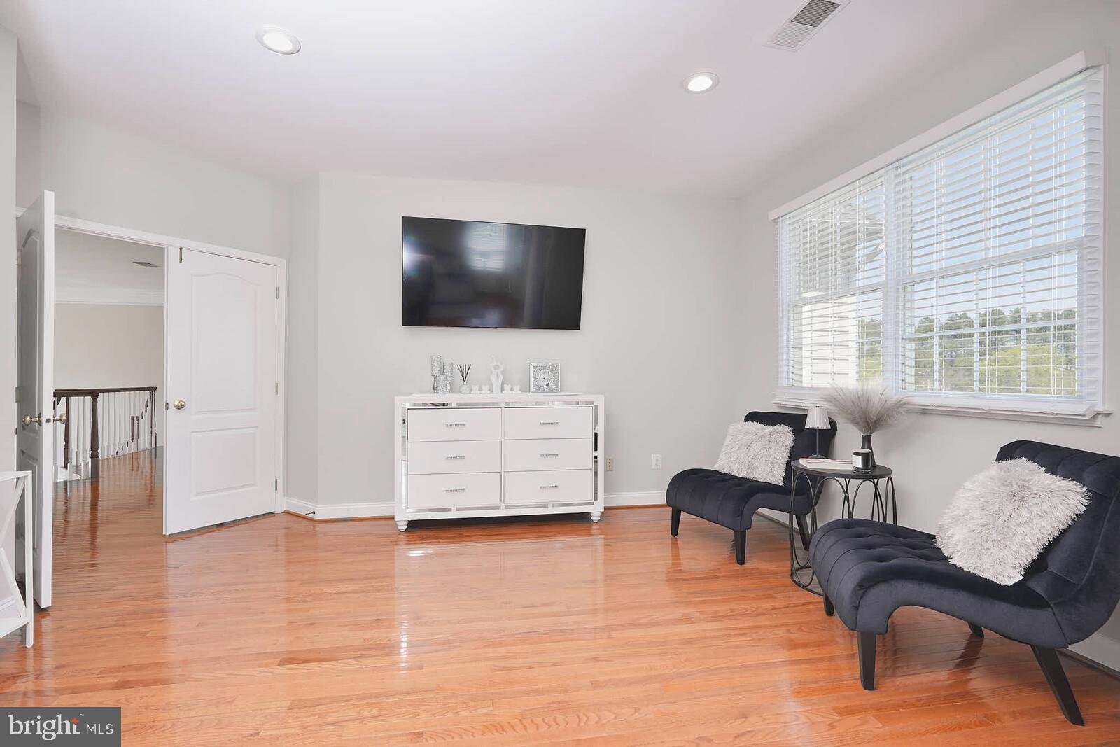 DOMINION VALLEY COUNTRY CLUB - Residential