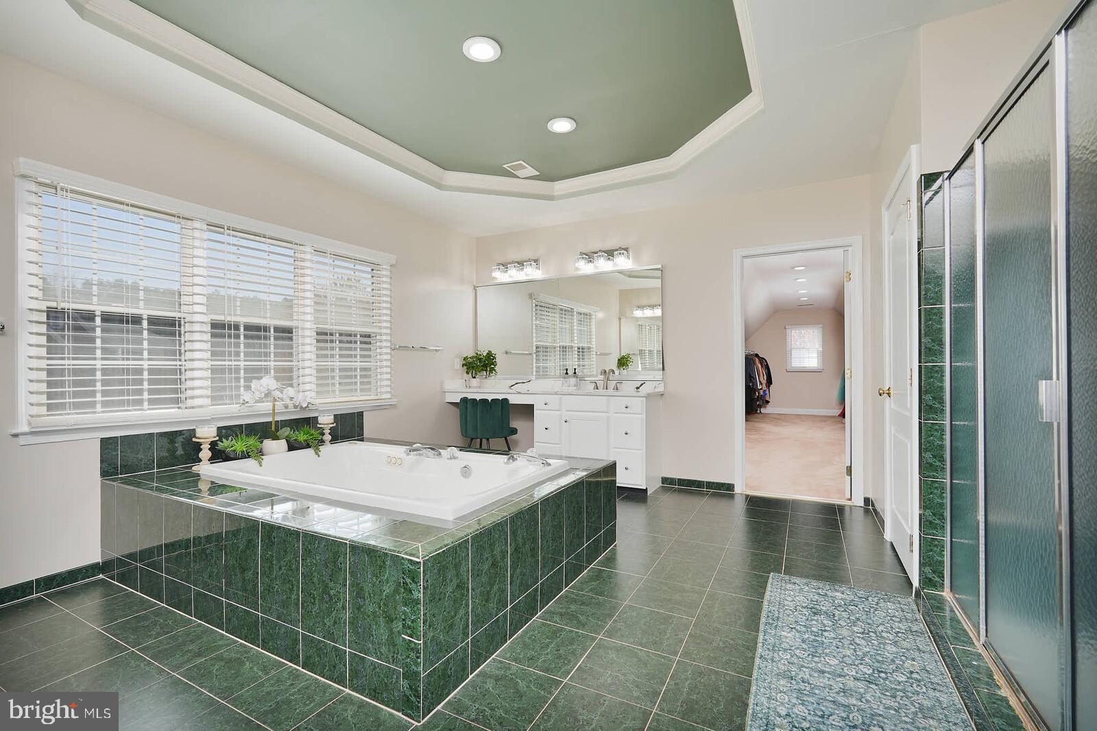 DOMINION VALLEY COUNTRY CLUB - Residential